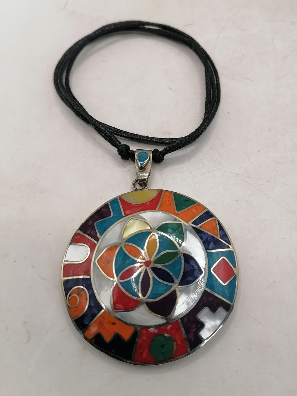 Unisex Handmade Alpaca Necklace with Inlaid Natural Stone
