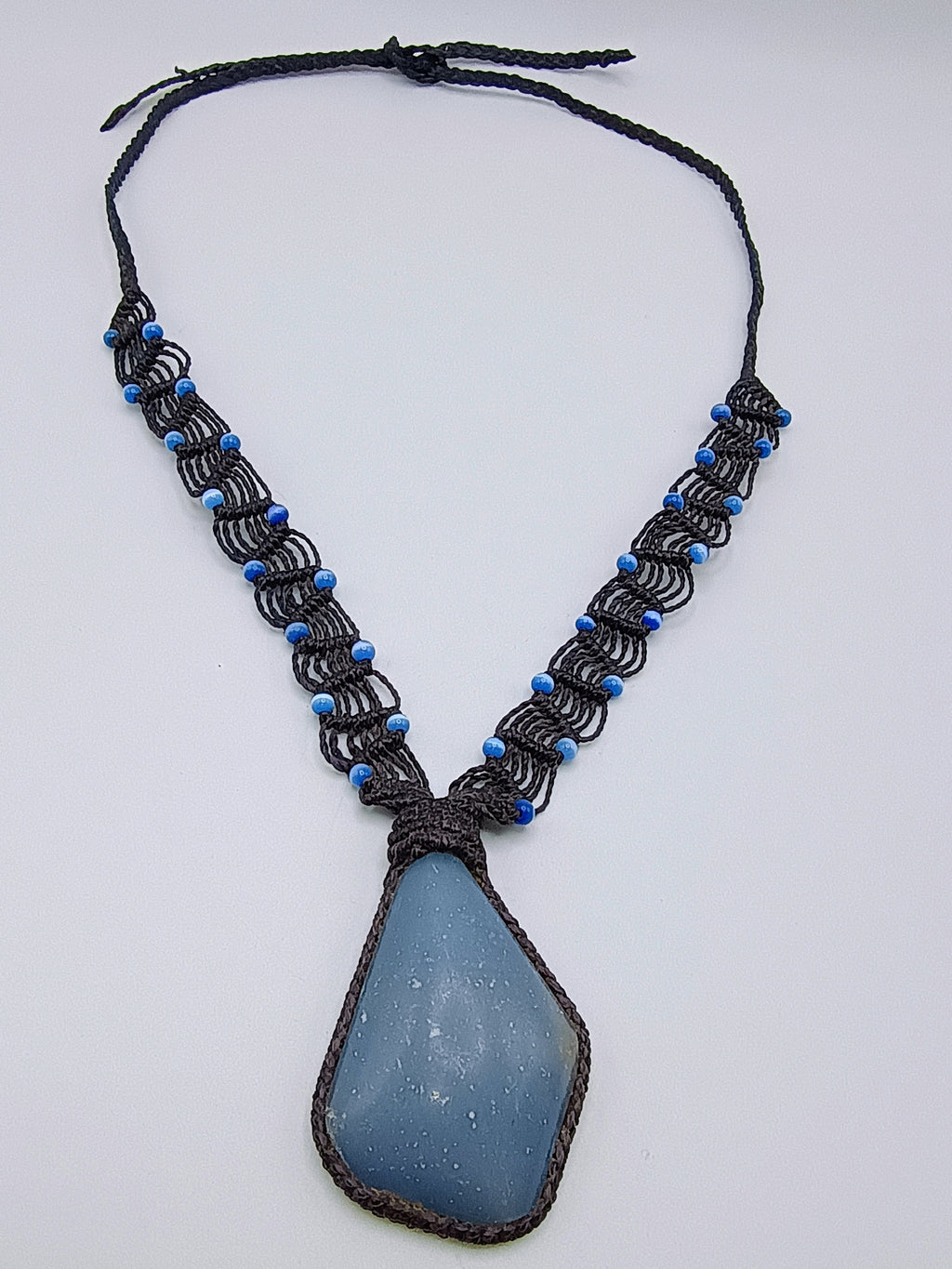Unisex Necklace Woven Macrame Thread Natural Stone