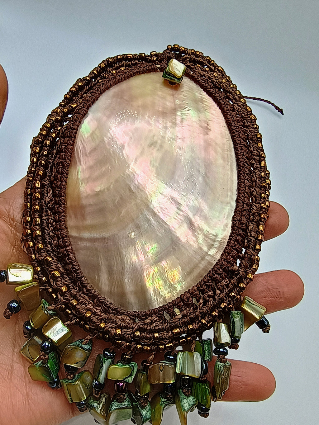 Unisex Macrame Necklace with Spondylus Shell and Mother-of-Pearl, Handmade Peruvian Craft