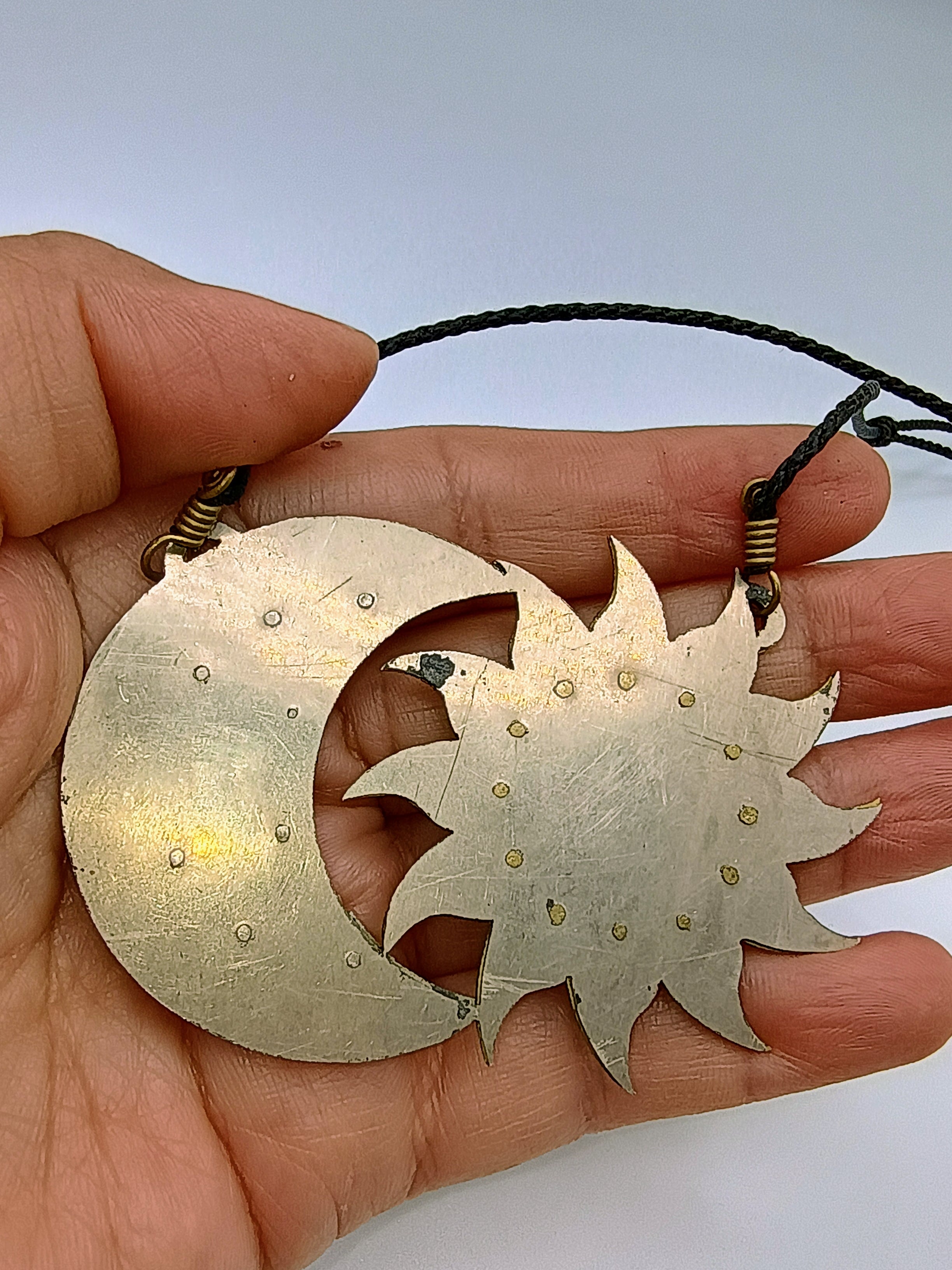 Unisex Handmade Necklace, Peruvian Craftsmanship, Cusco, Sun and Moon