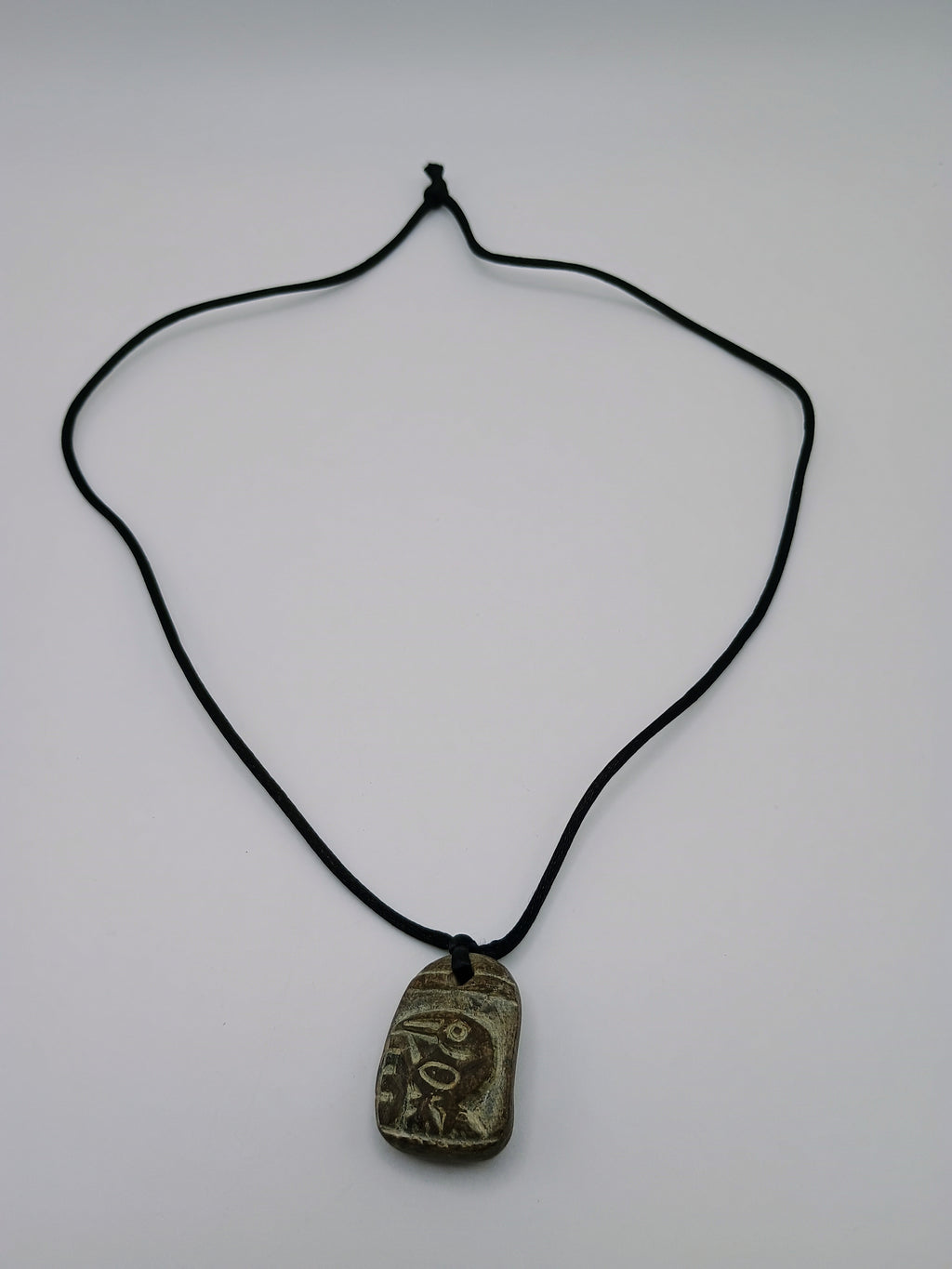 Unisex Adjustable Hand-Carved Stone Bird Pendant Necklace