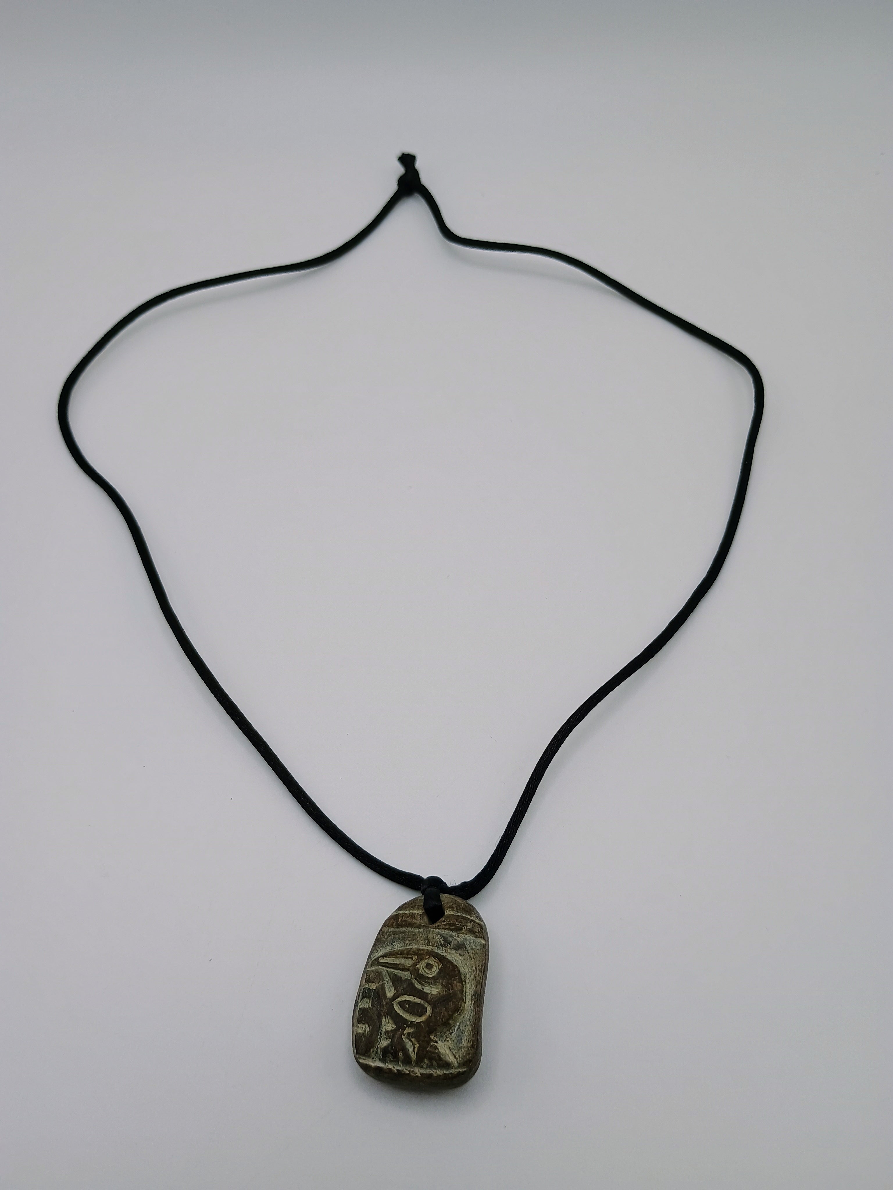 Unisex Adjustable Hand-Carved Stone Bird Pendant Necklace