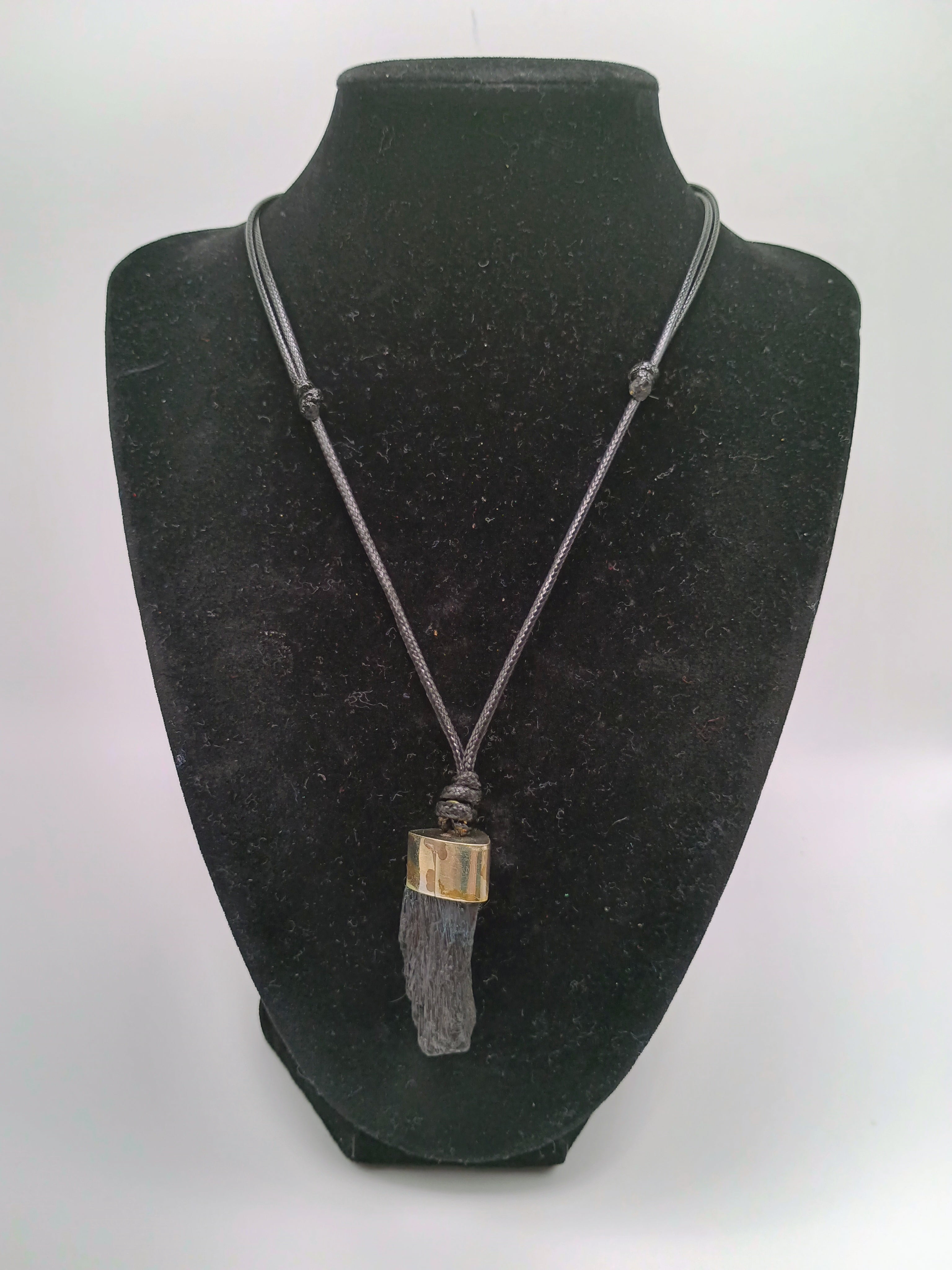 Black Tourmaline Pendant Necklace, Protective Stone, Peruvian Handicraft