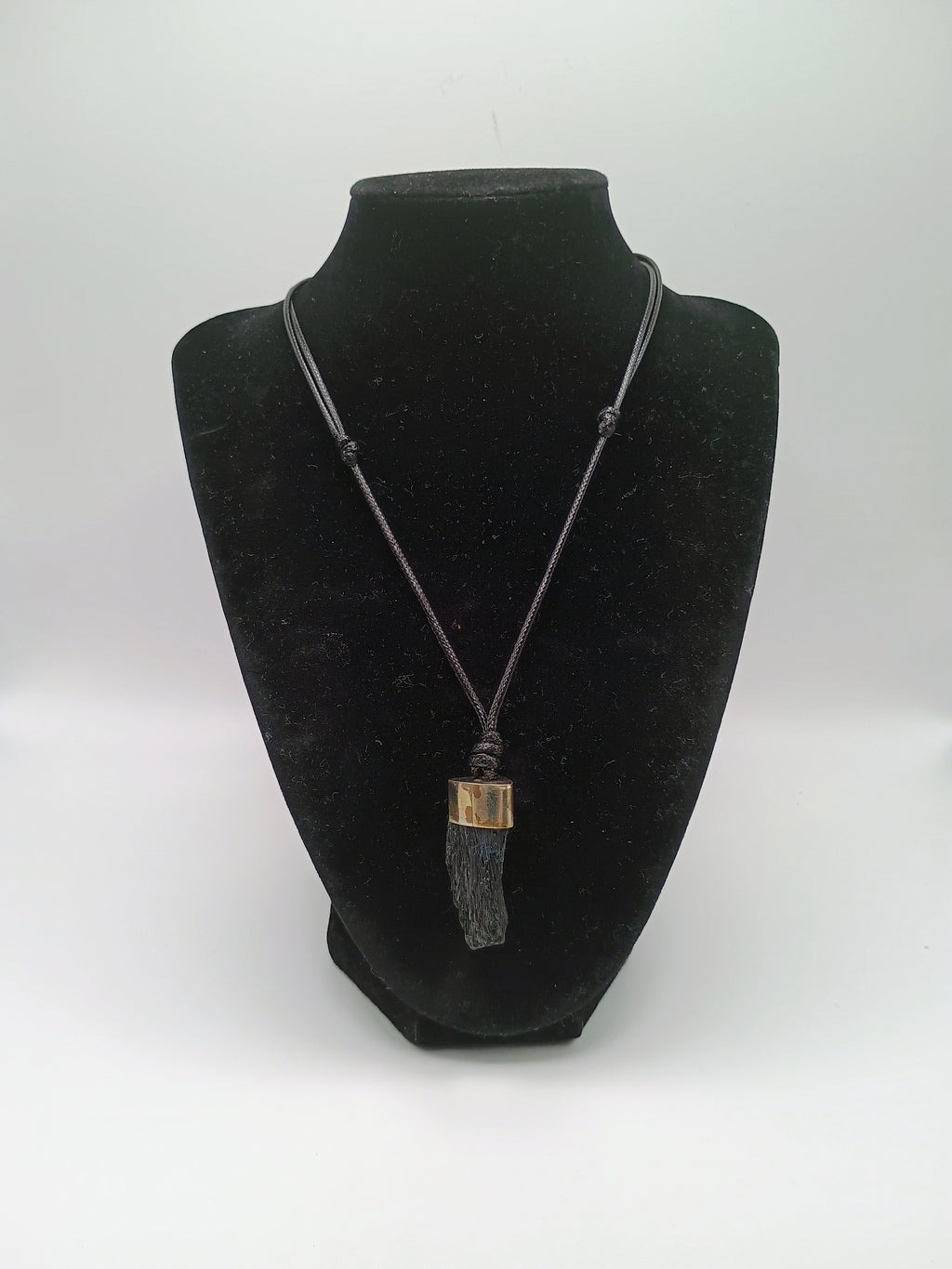 Black Tourmaline Pendant Necklace, Protective Stone, Peruvian Handicraft
