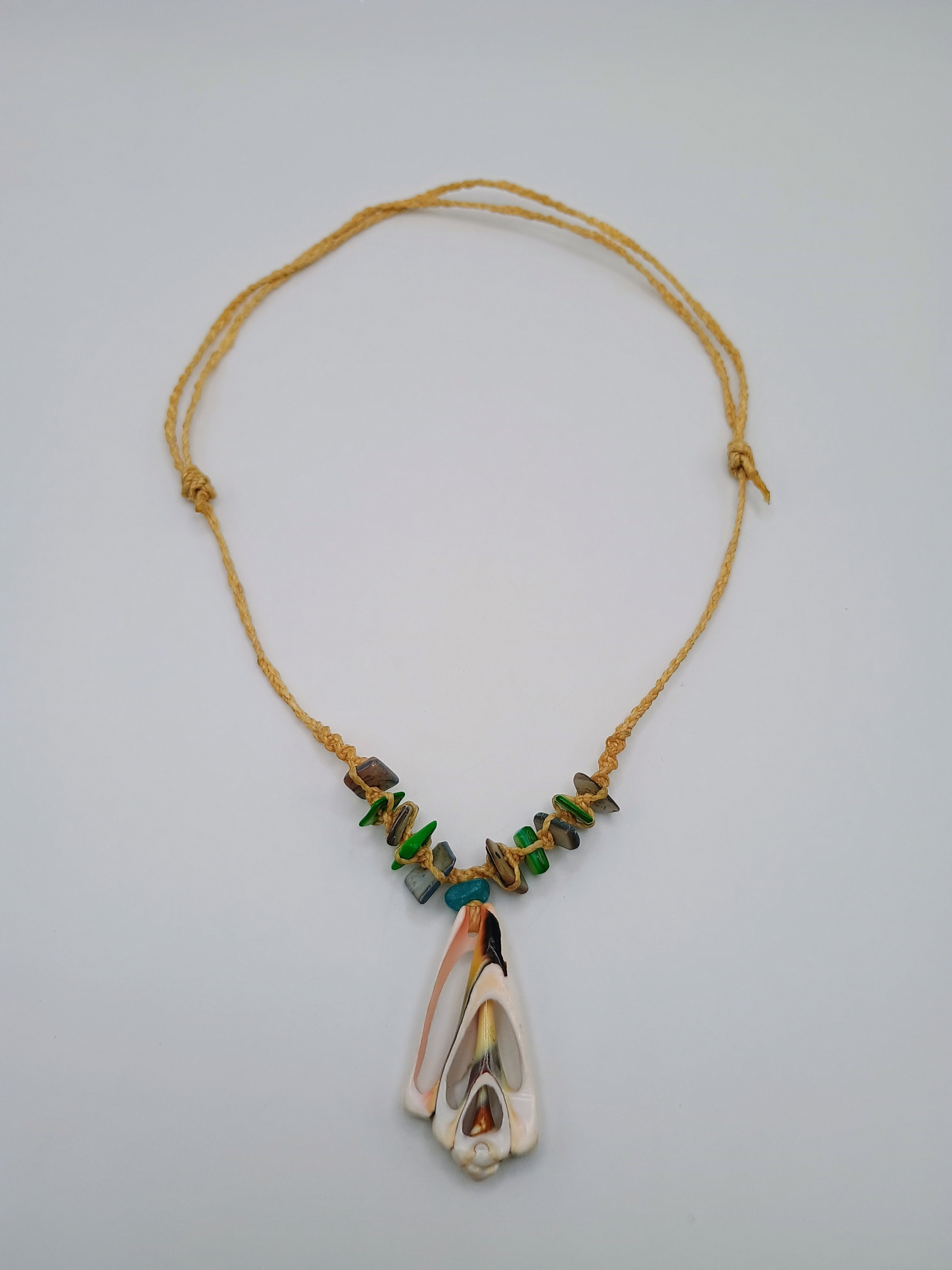 Handmade Mother-of-Pearl Necklace, Macrame Pendant, Peruvian Craftsmanship