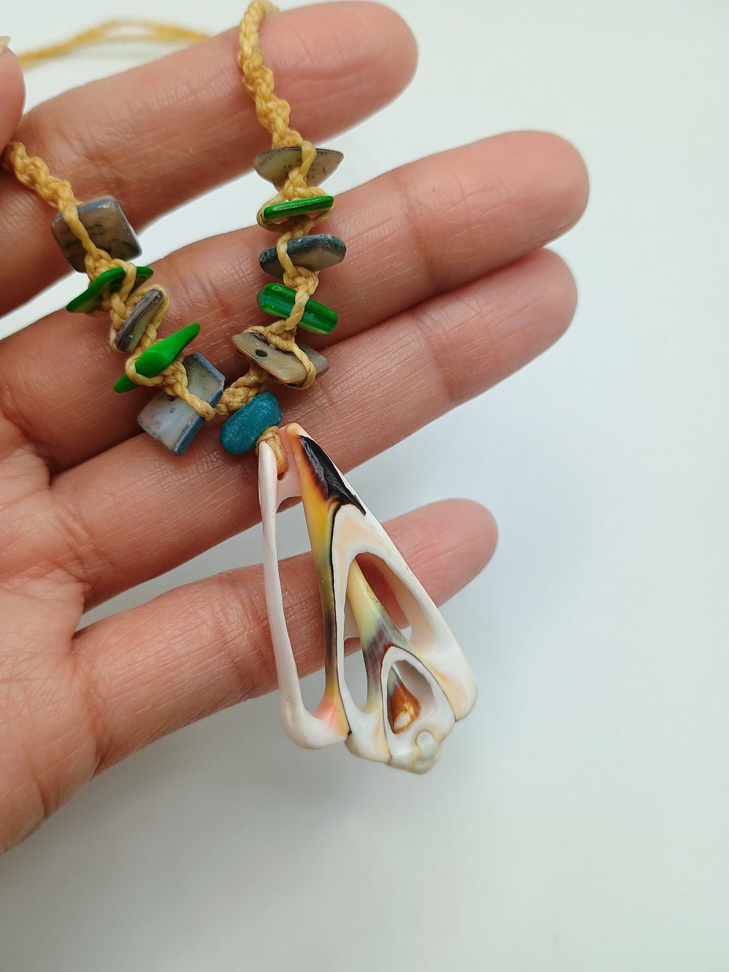 Handmade Mother-of-Pearl Necklace, Macrame Pendant, Peruvian Craftsmanship