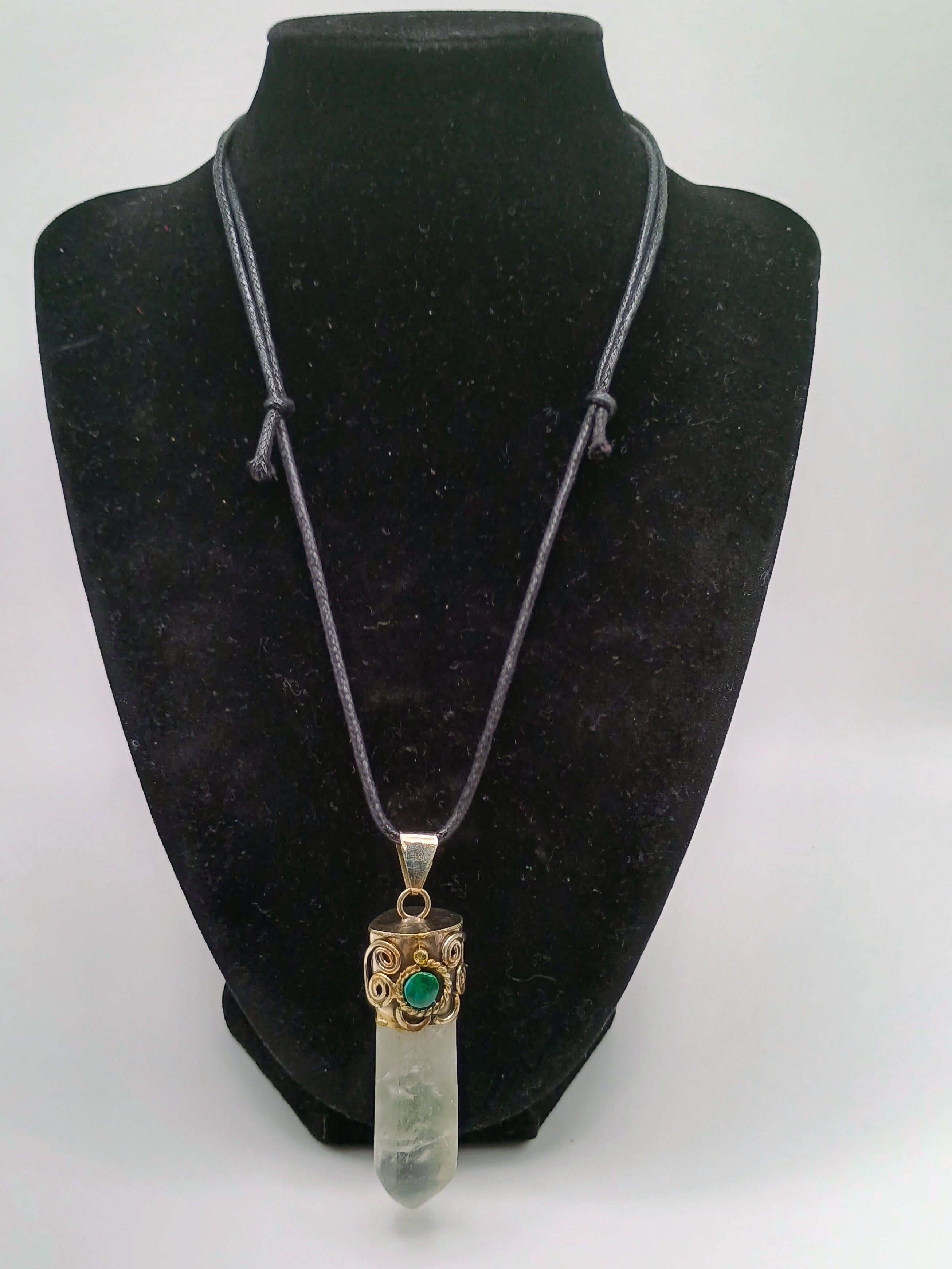 Handmade Natural Crystal Quartz Necklace with Crystal Quartz Point Pendant