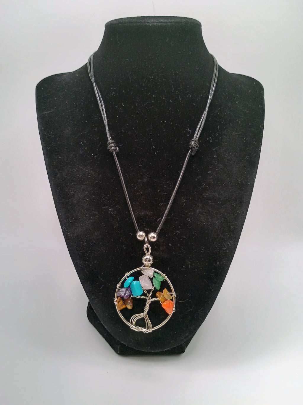 Tree of Life Necklace with 7 Chakras, Handmade with Natural Stone and Adjustable Thread