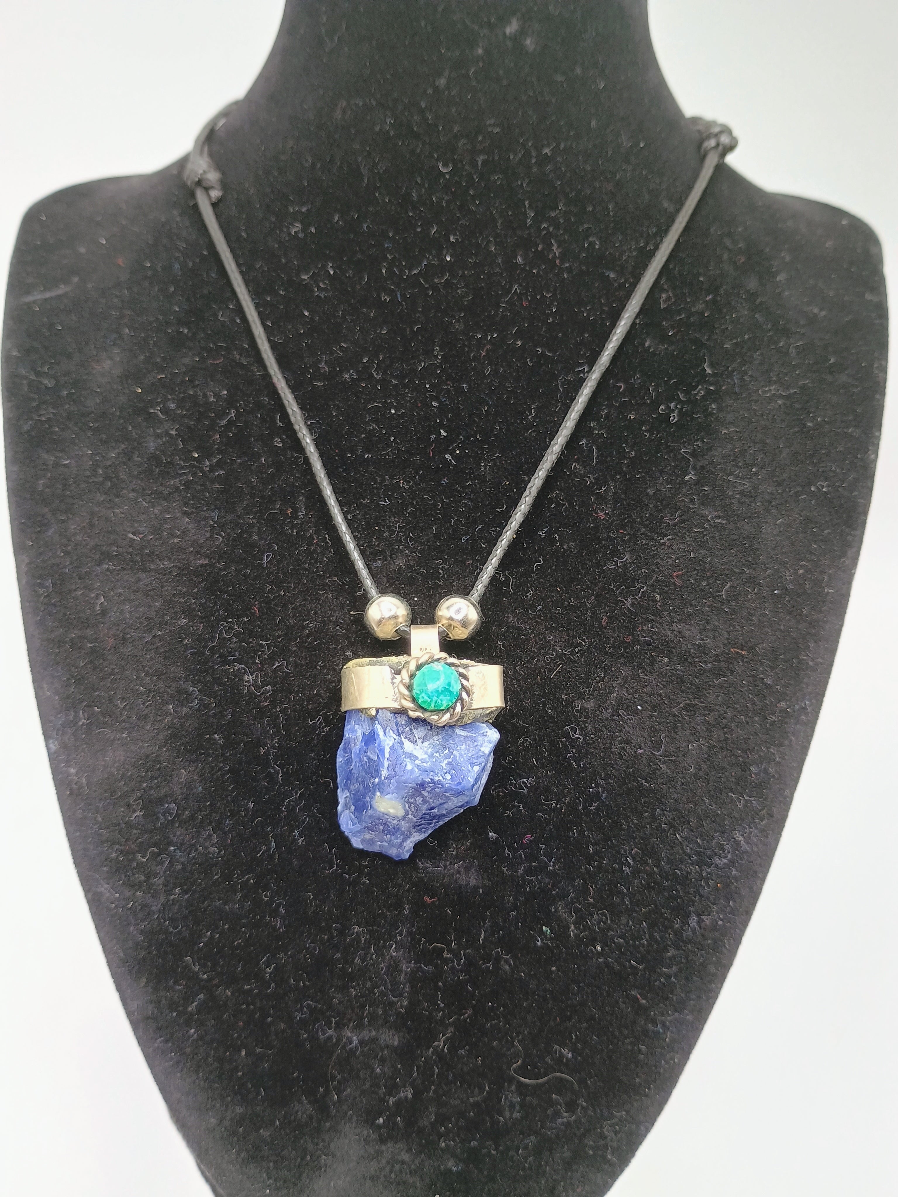 Handmade Natural Sodalite Necklace, Blue Stone, Adjustable Cord