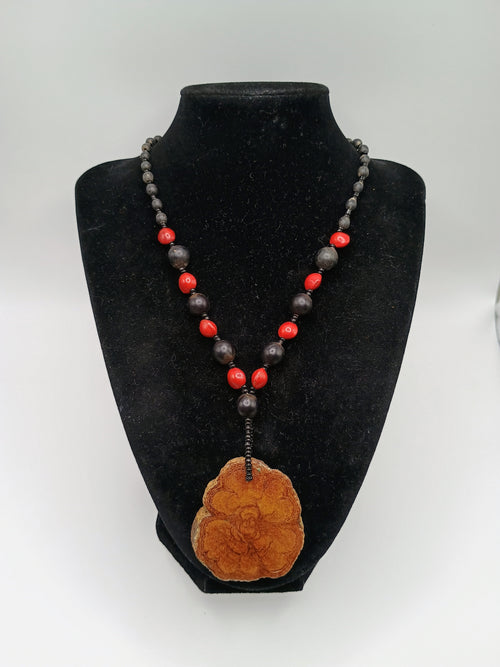 Ayahuasca Flower Necklace with Huayruro Seeds - Handmade Spiritual Protection