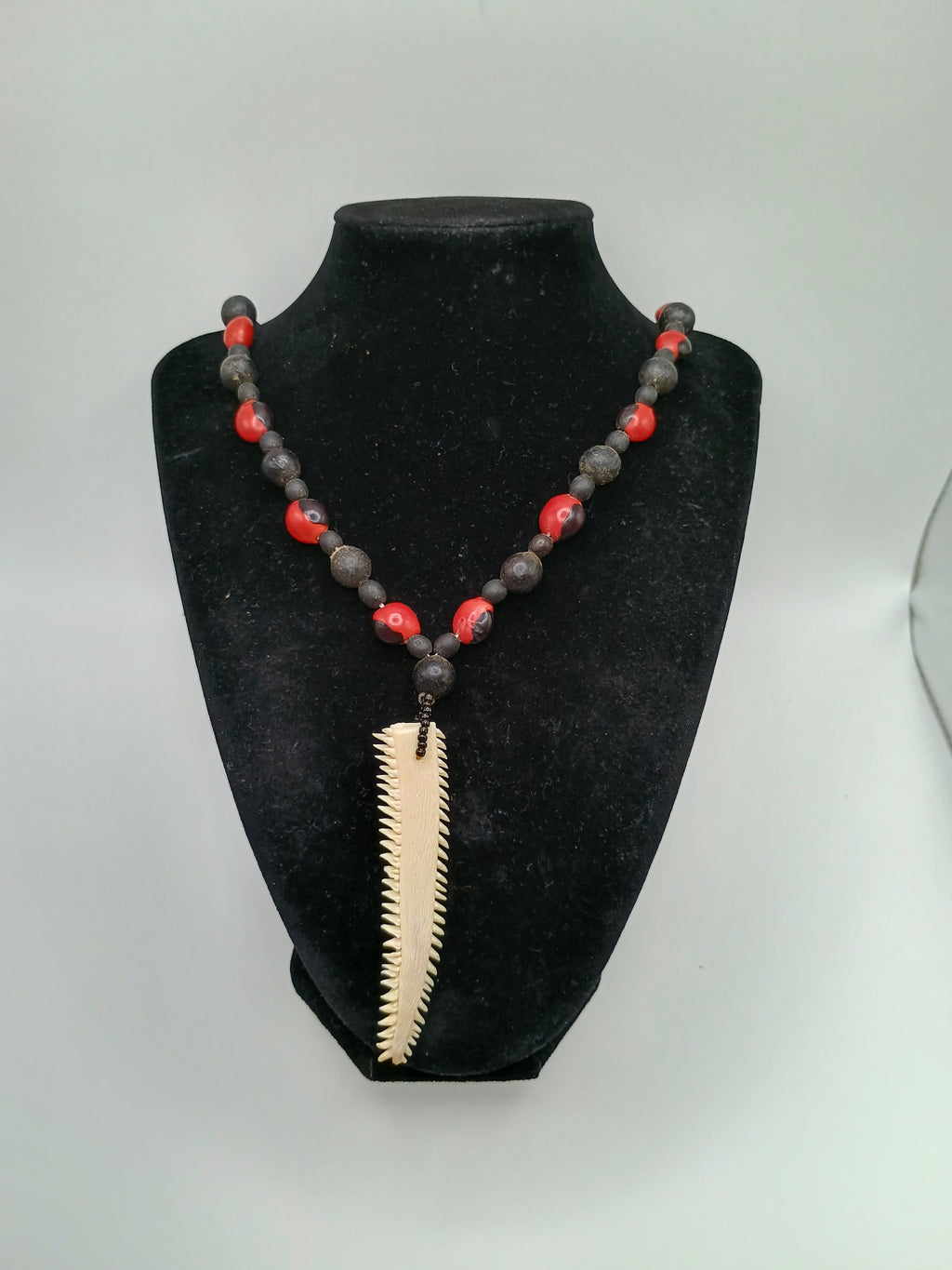 Handmade Necklace with Huayruro Seeds for Protection and Good Luck