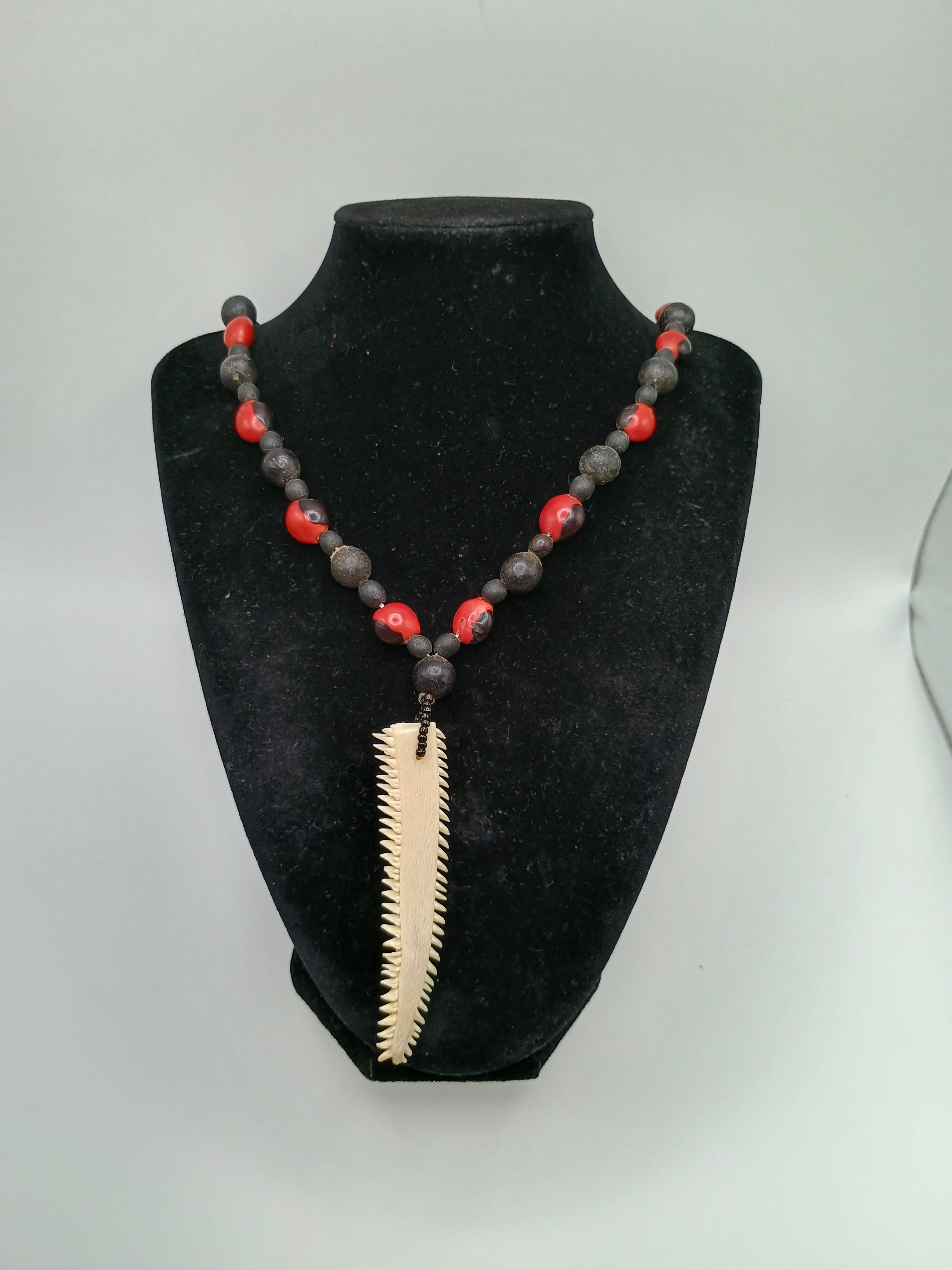 Handmade Necklace with Huayruro Seeds for Protection and Good Luck