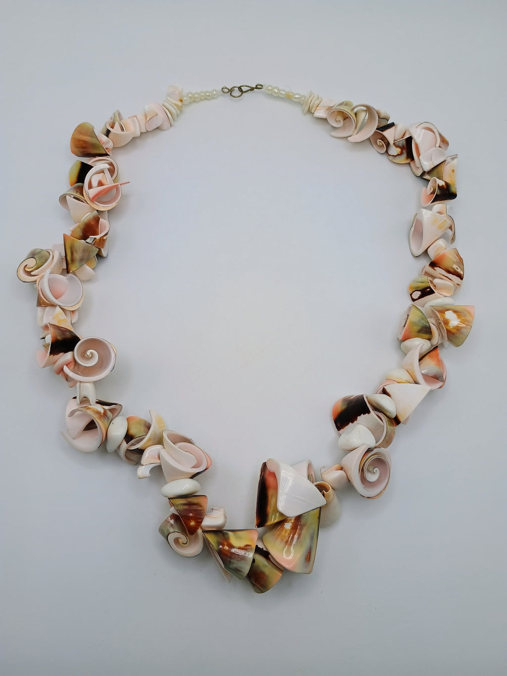 Handmade Natural Mother of Pearl Necklace