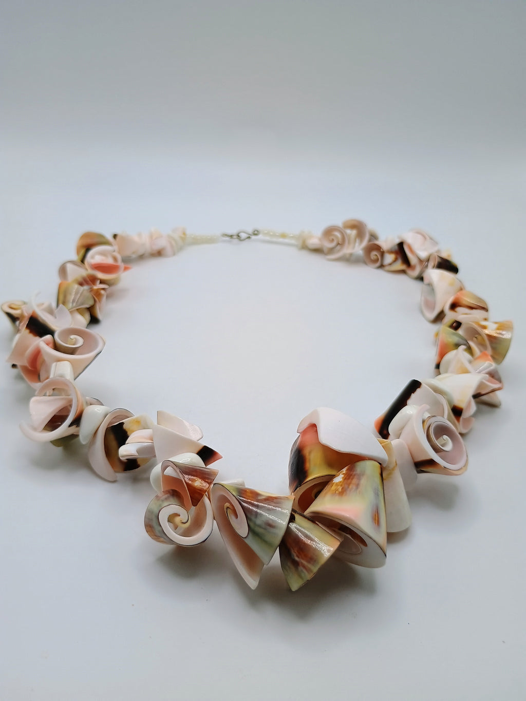 Handmade Natural Mother of Pearl Necklace