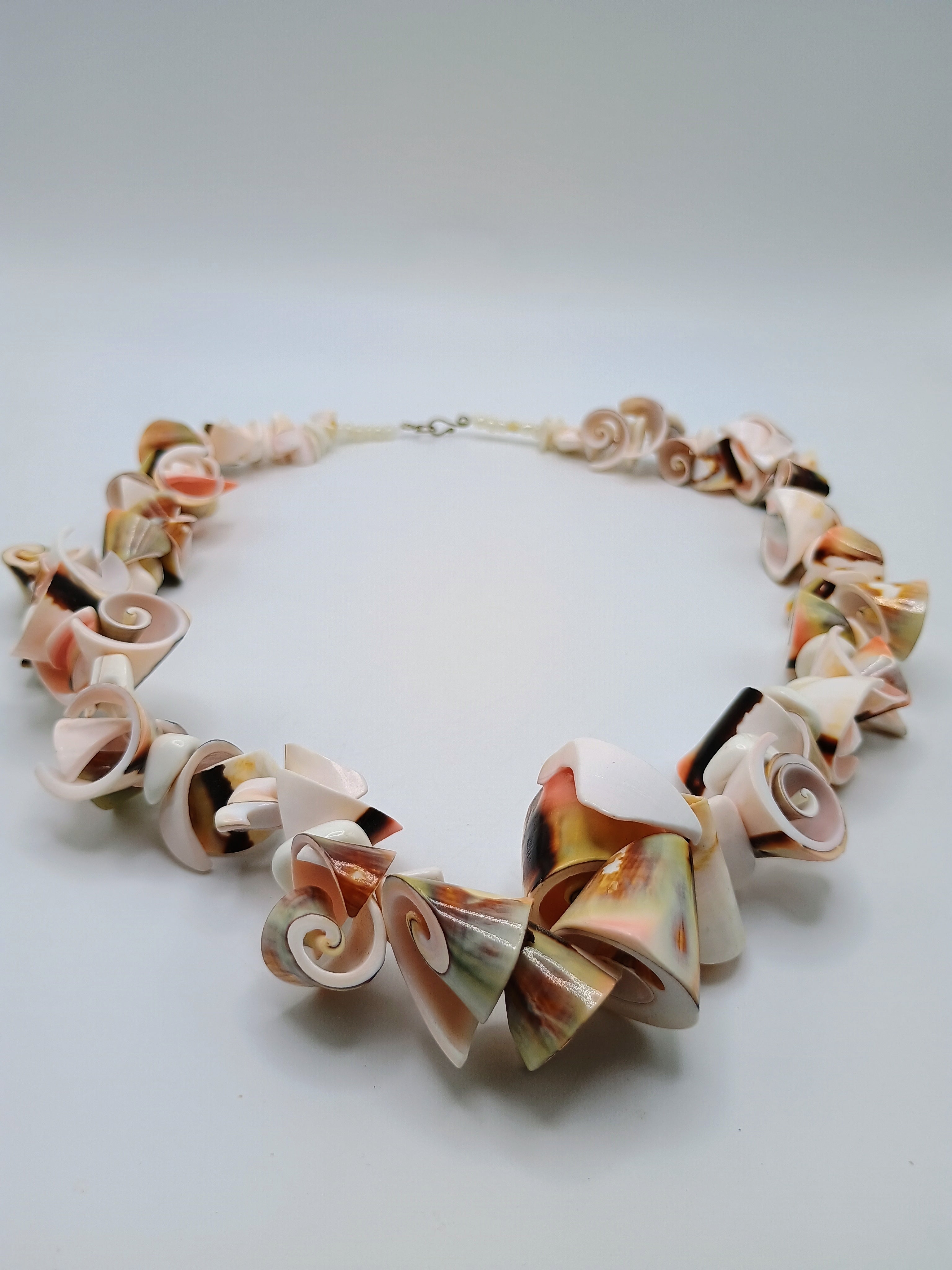 Handmade Natural Mother of Pearl Necklace