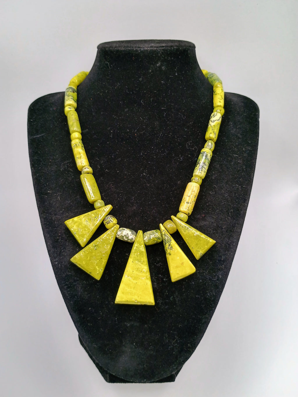 Handmade Natural Serpentine Necklace with Geometric Design and Green Stone
