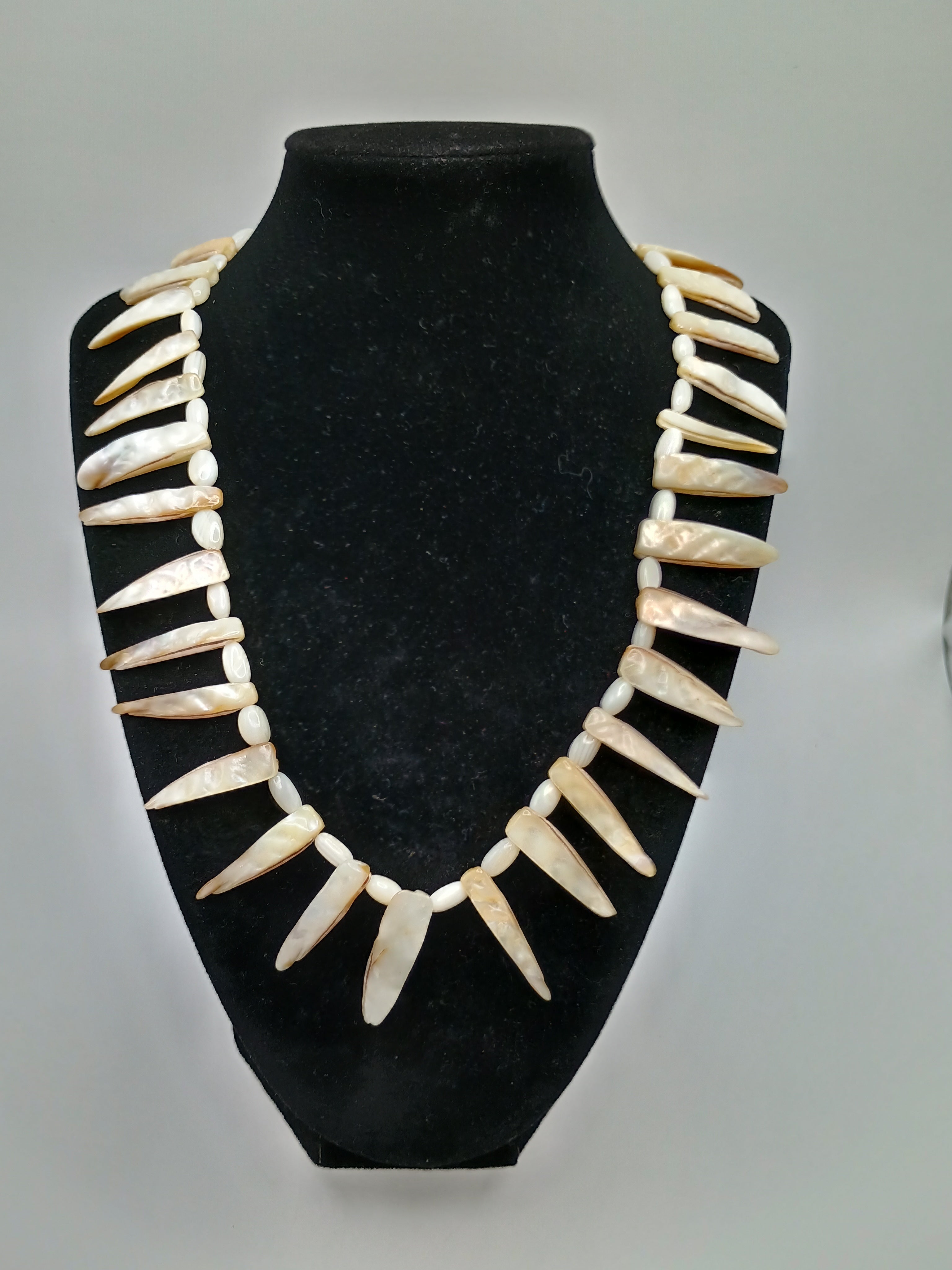Natural Mother-of-Pearl Necklace, Handwoven Peruvian Craftsmanship