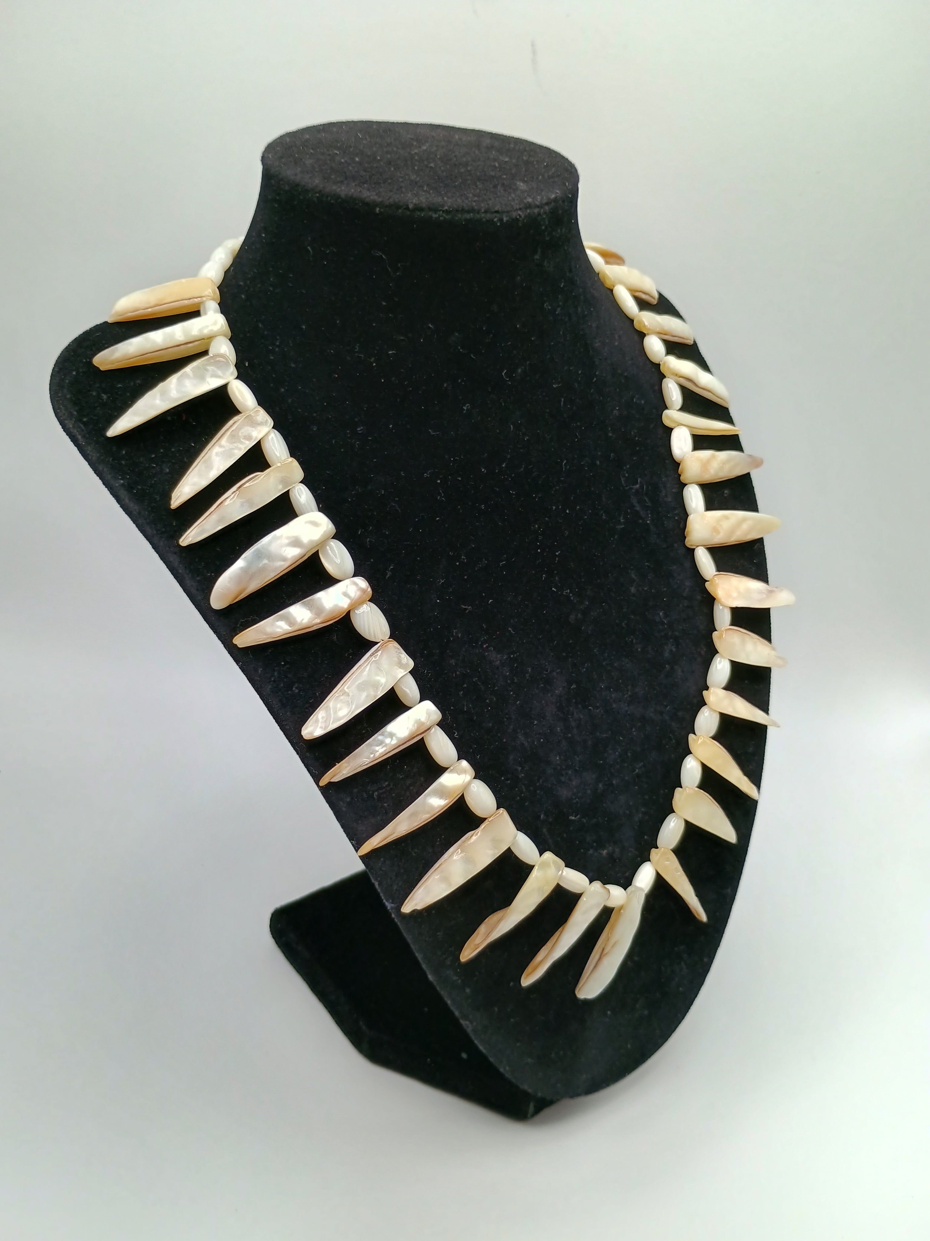 Natural Mother-of-Pearl Necklace, Handwoven Peruvian Craftsmanship