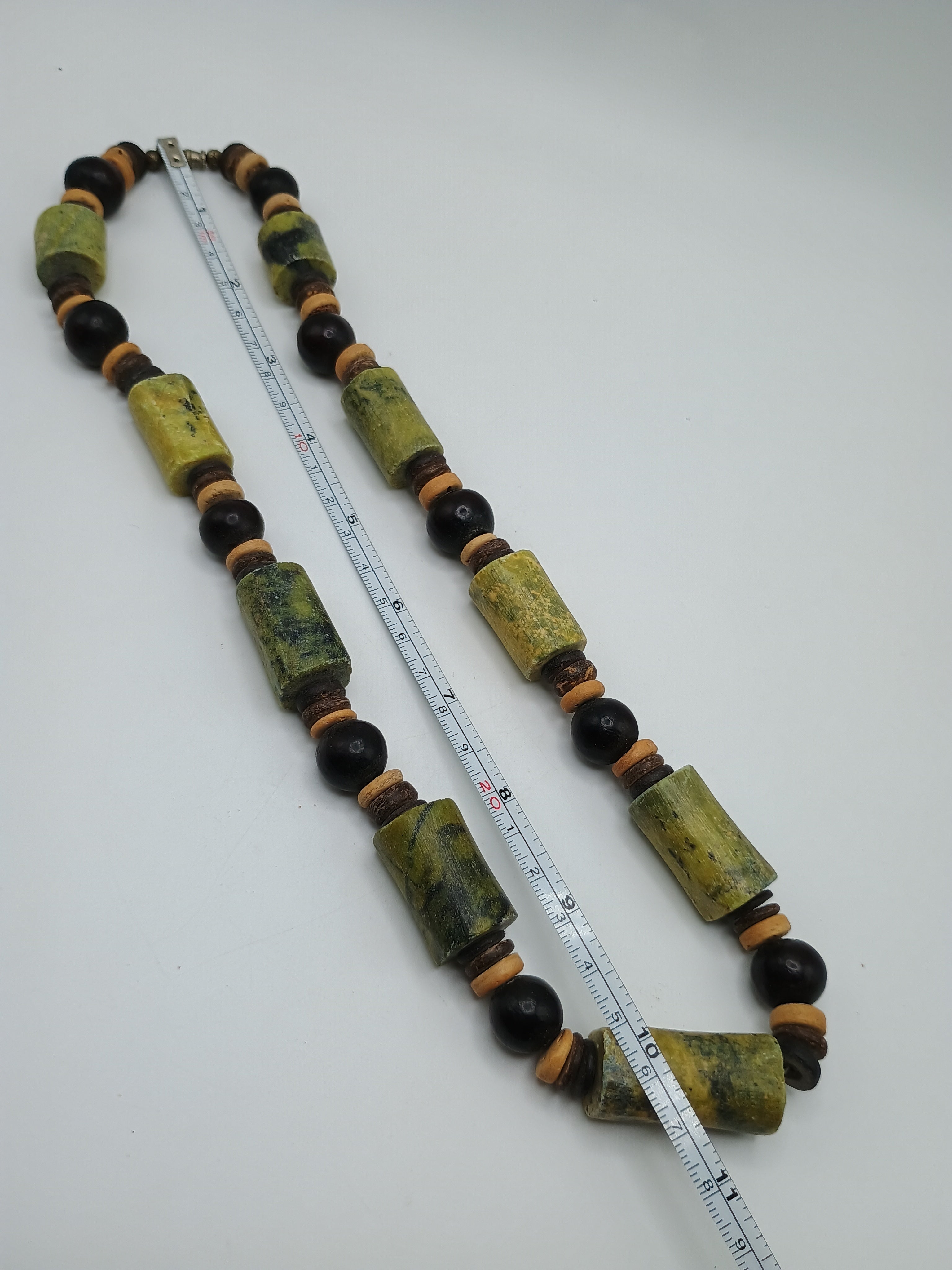 Handmade Natural Stone Serpentine Necklace