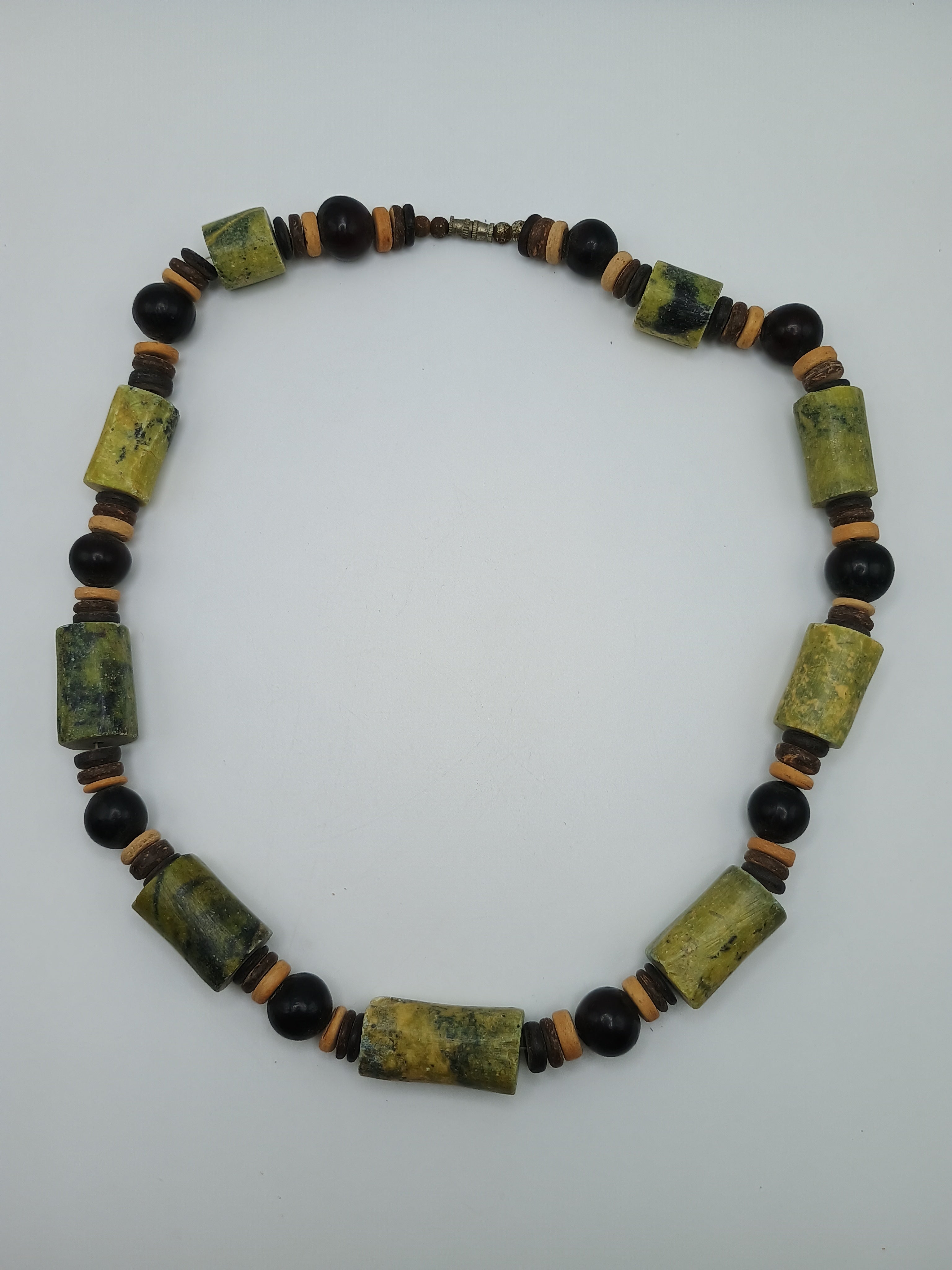 Handmade Natural Stone Serpentine Necklace