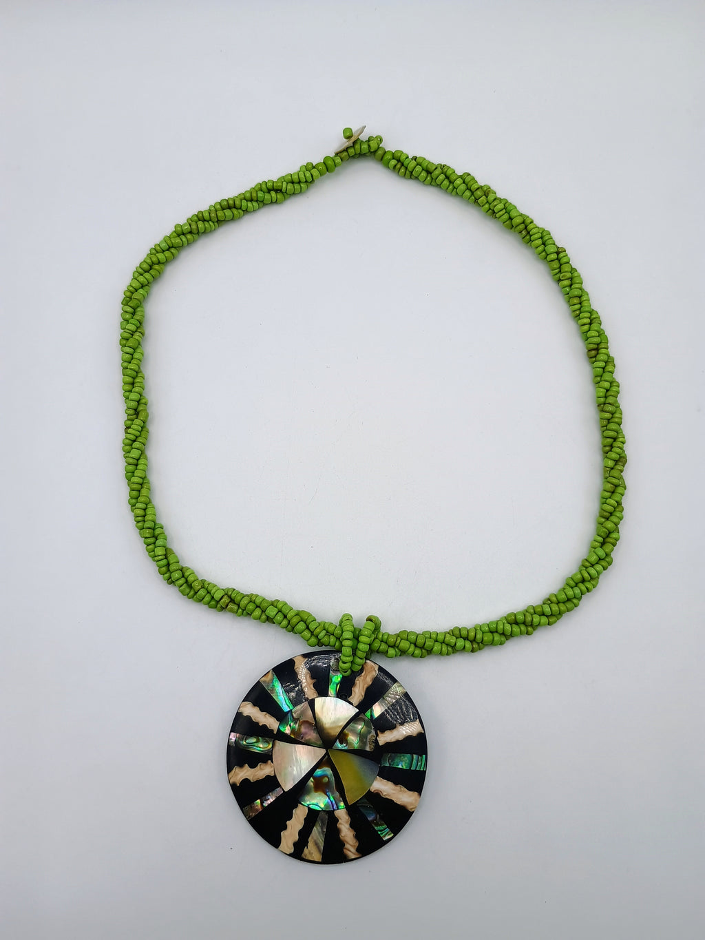 Green Bead Necklace with Natural Mother-of-Pearl Pendant
