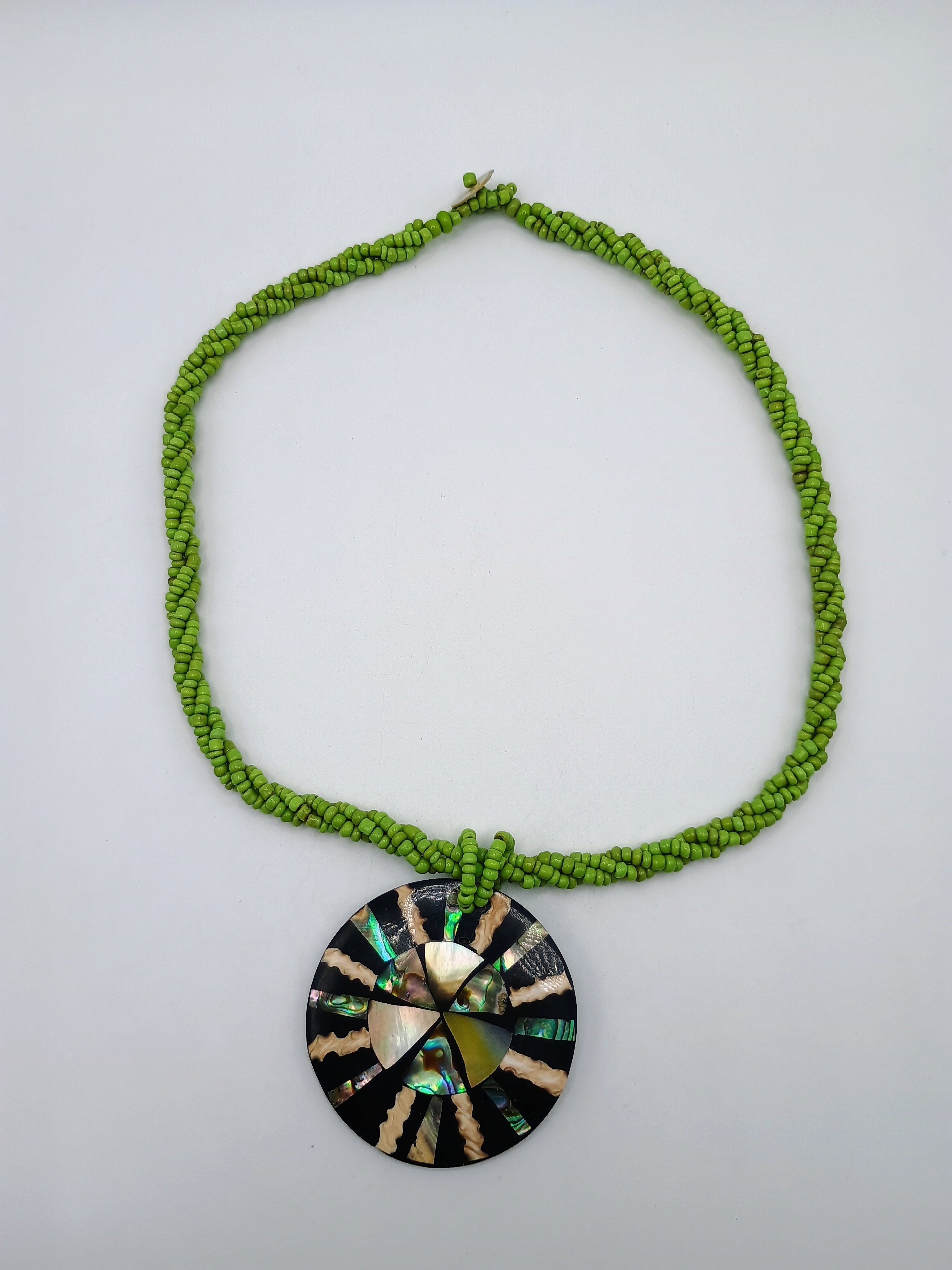 Green Bead Necklace with Natural Mother-of-Pearl Pendant