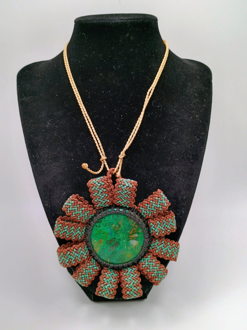 Macrame Necklace with Natural Green Stone Mandala Hand-woven