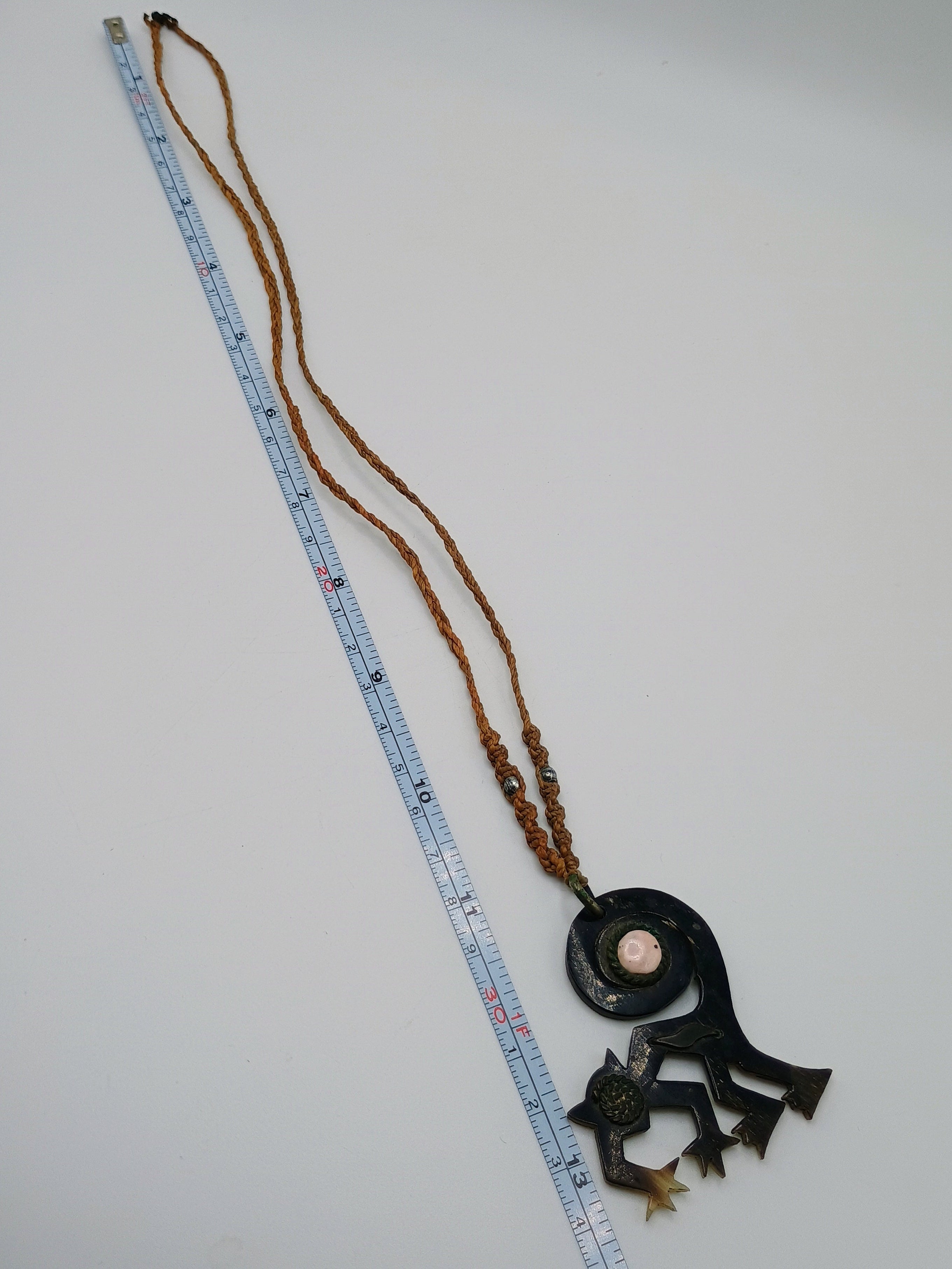 Hand-woven Macrame Necklace Pendant Monkey Nazca Lines