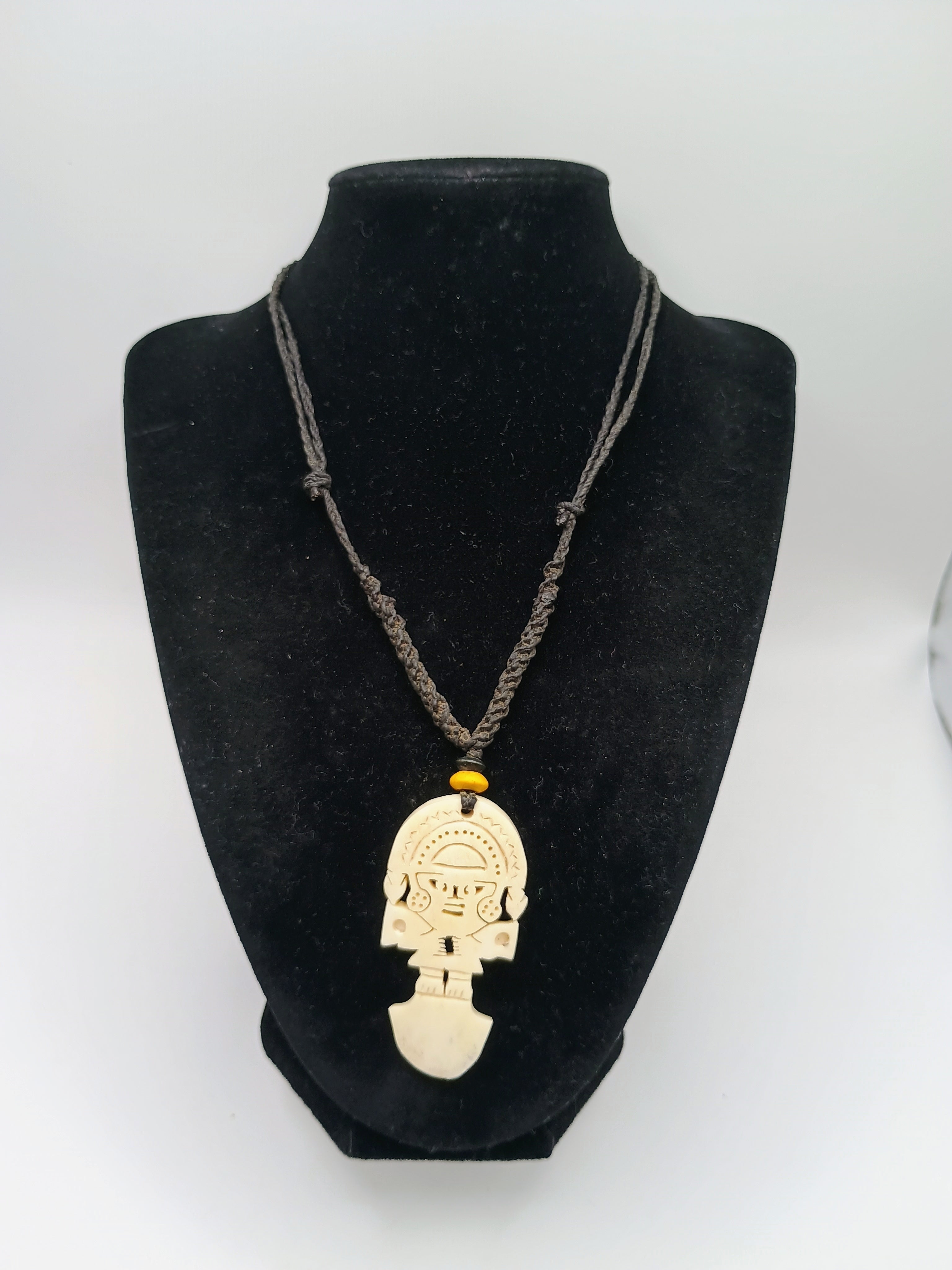 Hand-carved Macrame Tumi Necklace, Protection Amulet, Chavín Culture