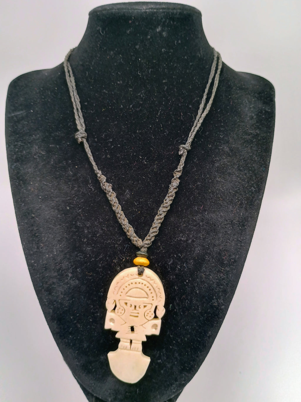 Hand-carved Macrame Tumi Necklace, Protection Amulet, Chavín Culture