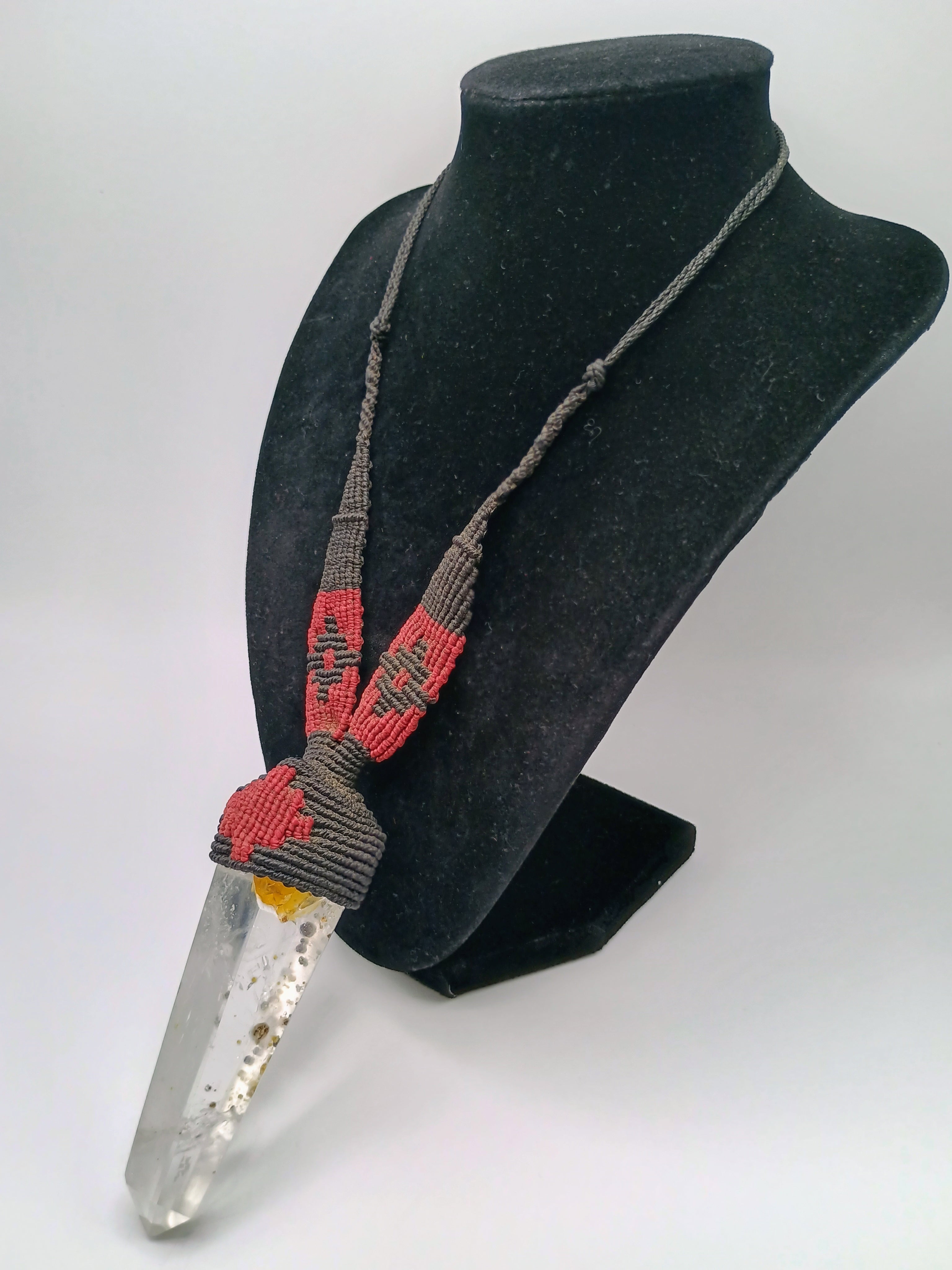 Handmade Natural Quartz Crystal Macrame Necklace, Spiritual Amulet