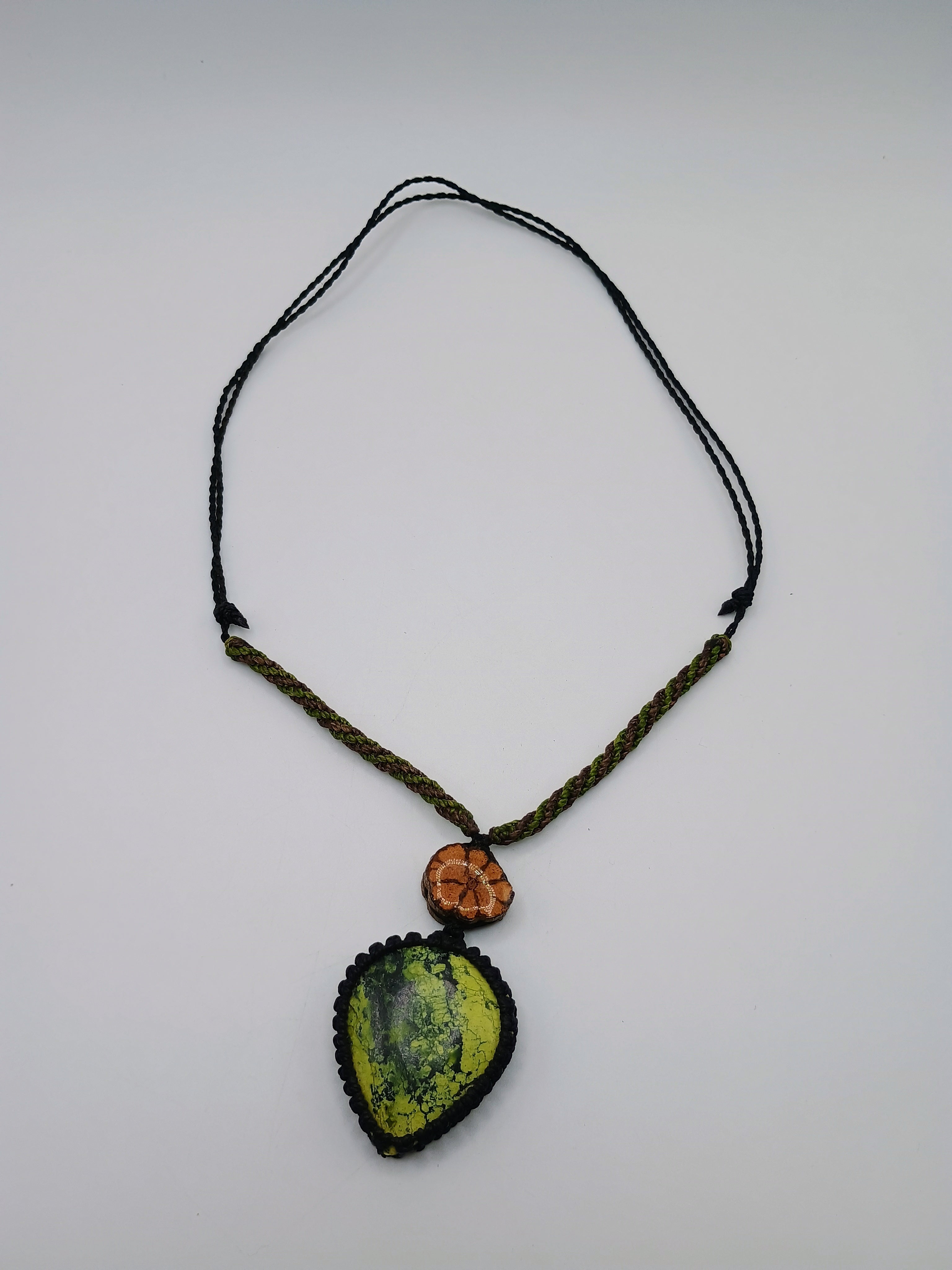 Natural Serpentine Necklace Woven Macrame Green Stone Healing Stone