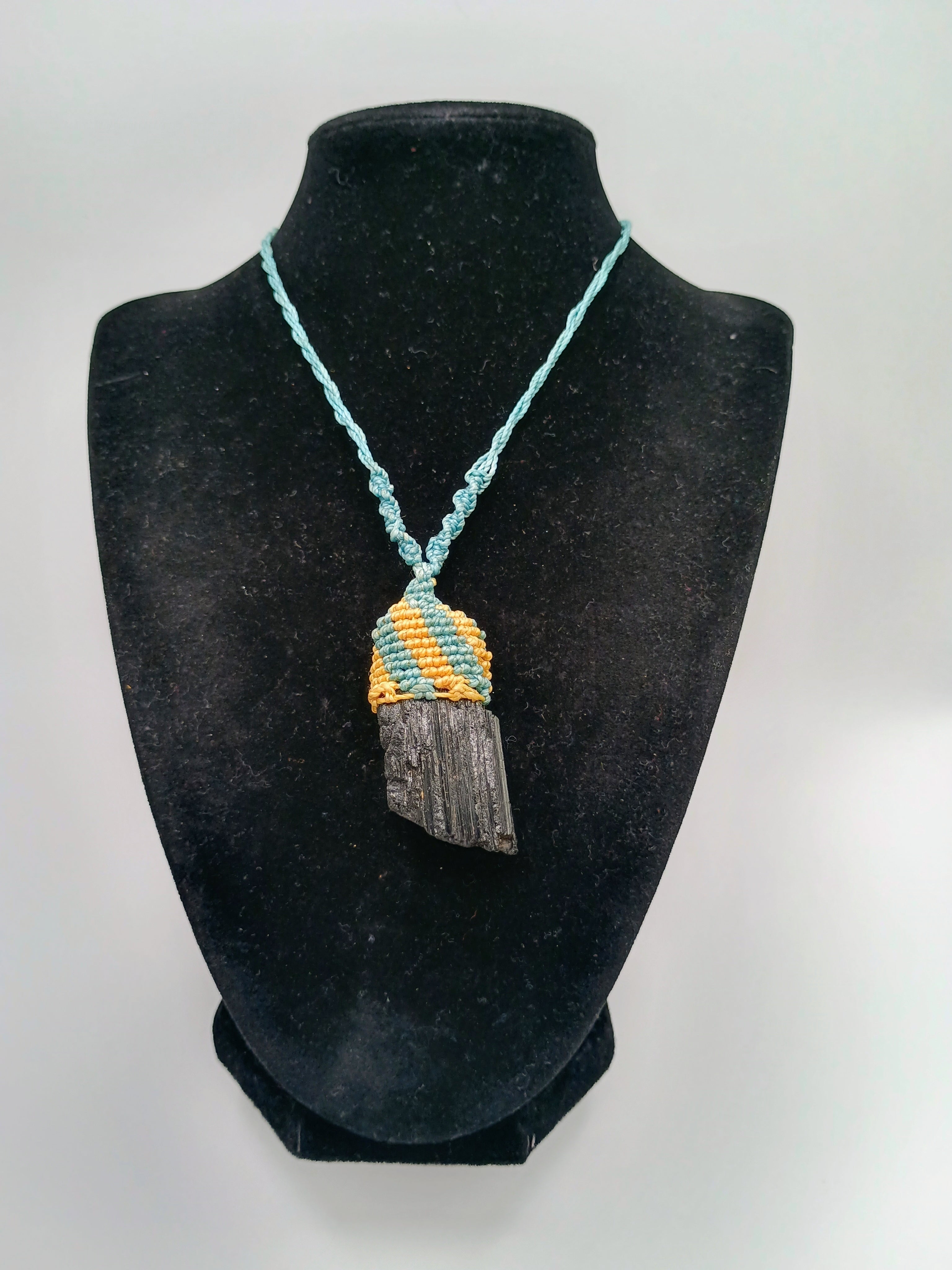 Handmade Macrame Necklace, Natural Onyx, Peruvian Craftsmanship