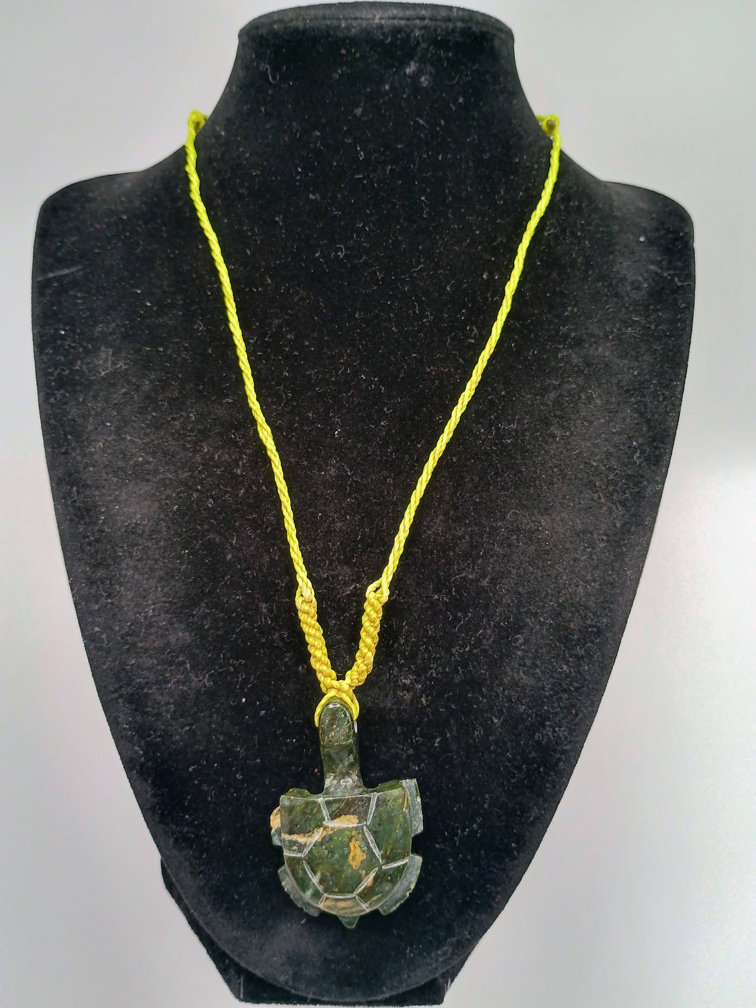 Turtle Necklace with Natural Serpentine Stone, Handwoven Macrame Spiritual Amulet