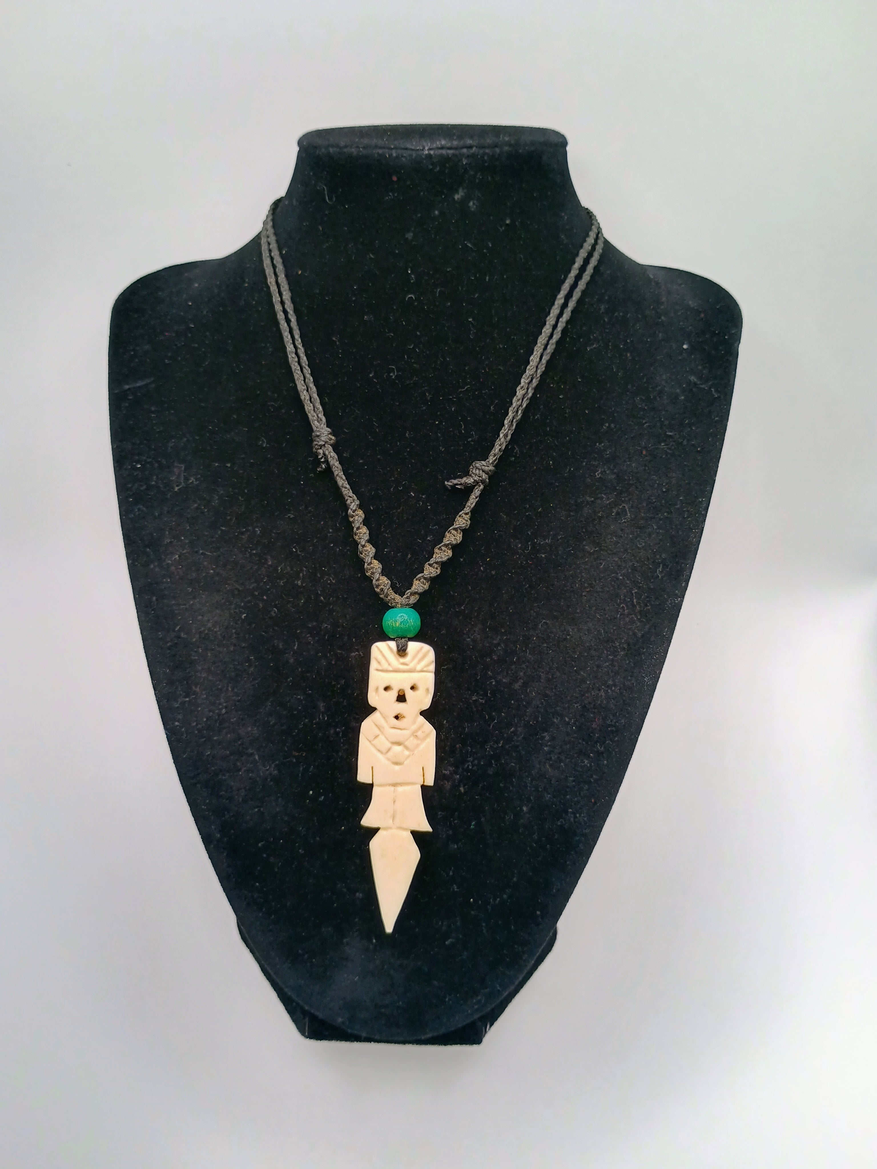 Handmade Mother-of-Pearl Tumi Necklace, Spiritual Amulet, Chimú Culture