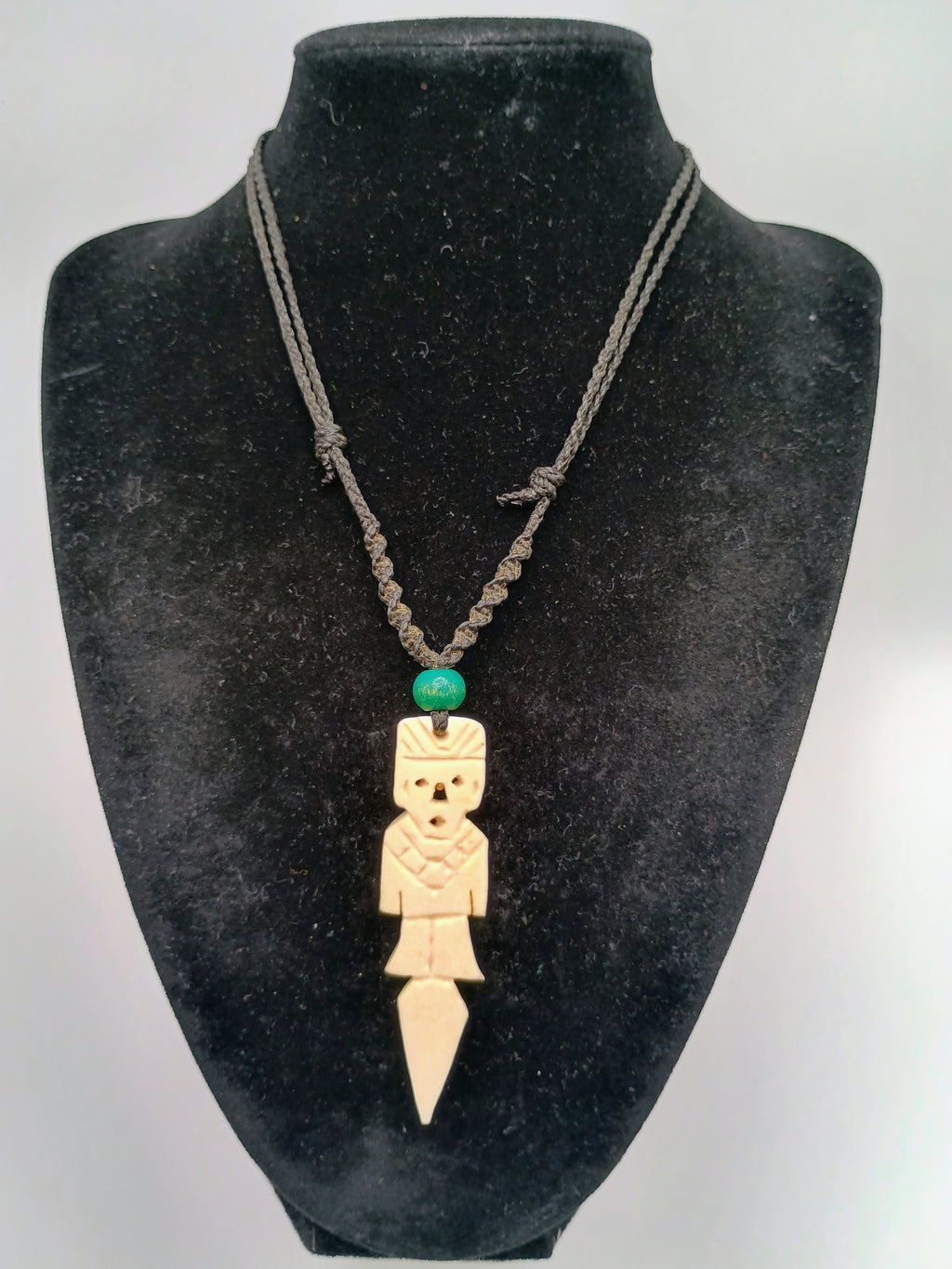 Handmade Mother-of-Pearl Tumi Necklace, Spiritual Amulet, Chimú Culture