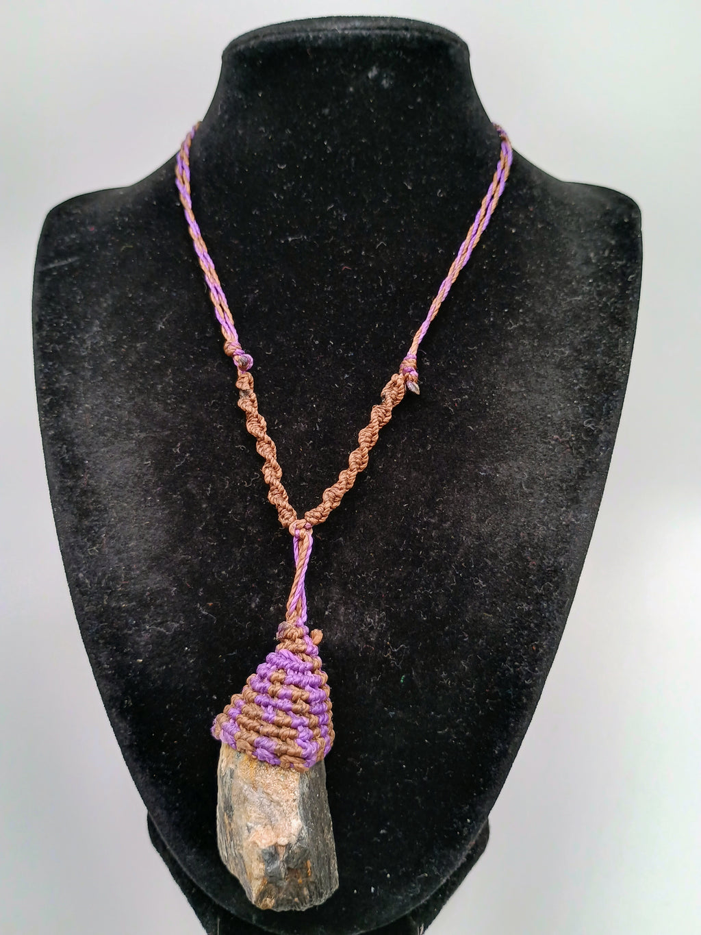 Natural Onyx Macrame Necklace Spiritual Amulet Protection