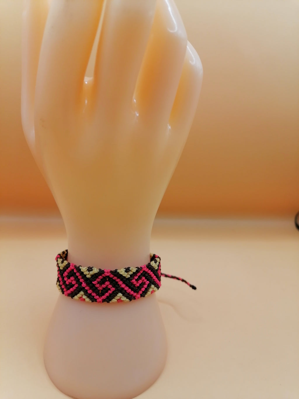 Inca Labyrinth Bracelet Woven Macrame Adjustable Pink Black