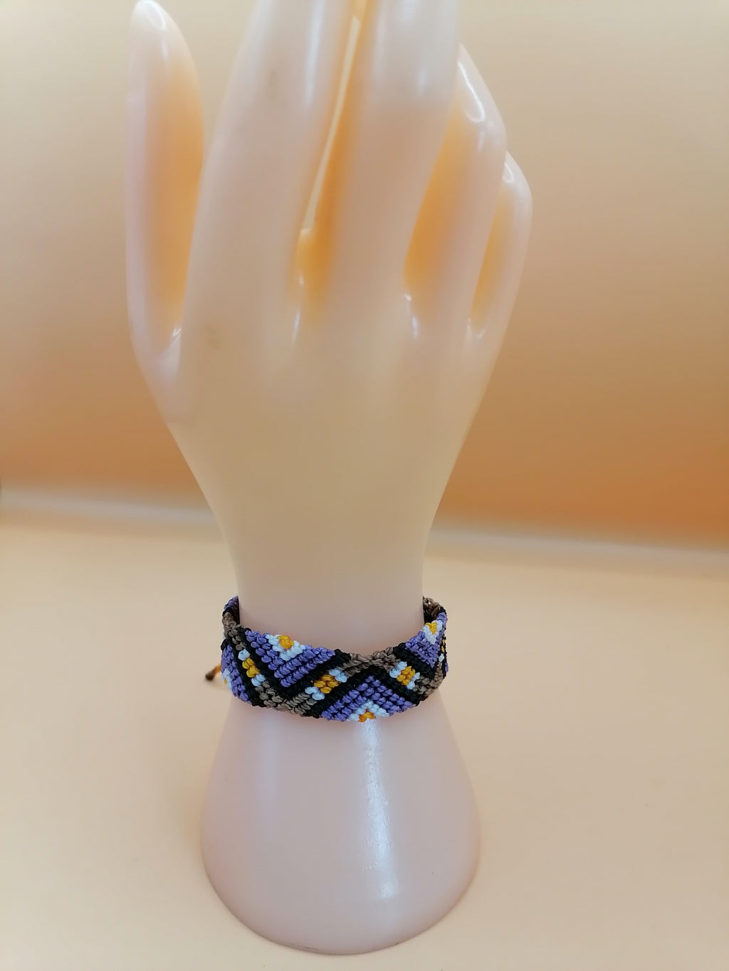 Geometric Macrame Bracelet, Handwoven Peruvian Craftsmanship, Cusco