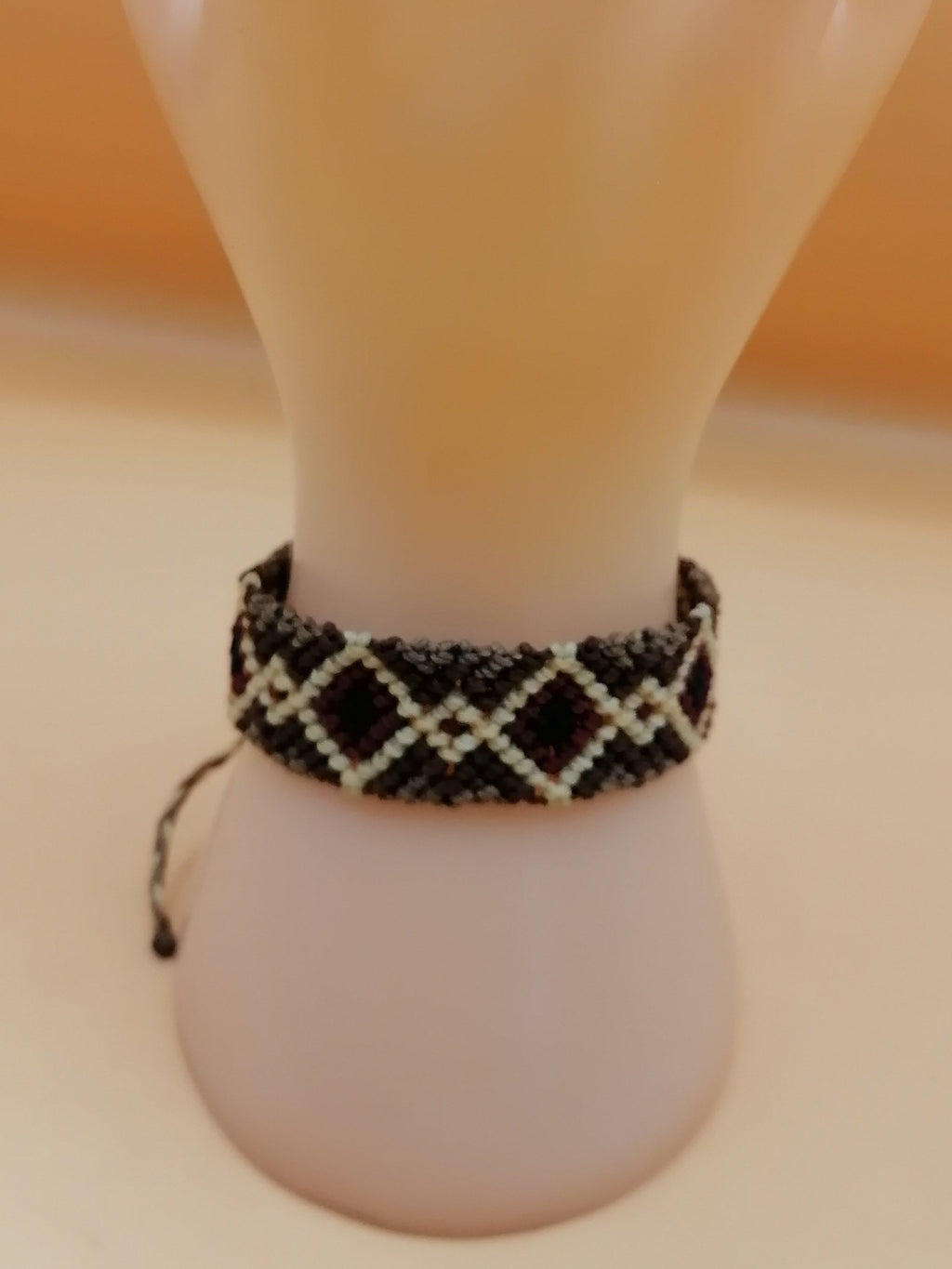 Macrame Thread Bracelet, Diamond Design, Peruvian Handicraft, Cusco