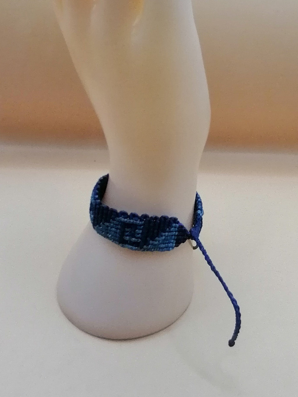 Handwoven Macrame Bracelet with Labyrinth Design - Peruvian Craft