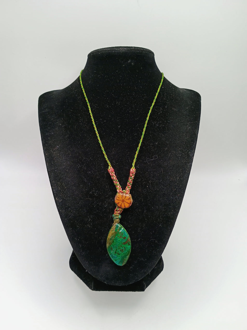 Macrame Necklace with Natural Serpentine Stone and Ayahuasca Flower.
