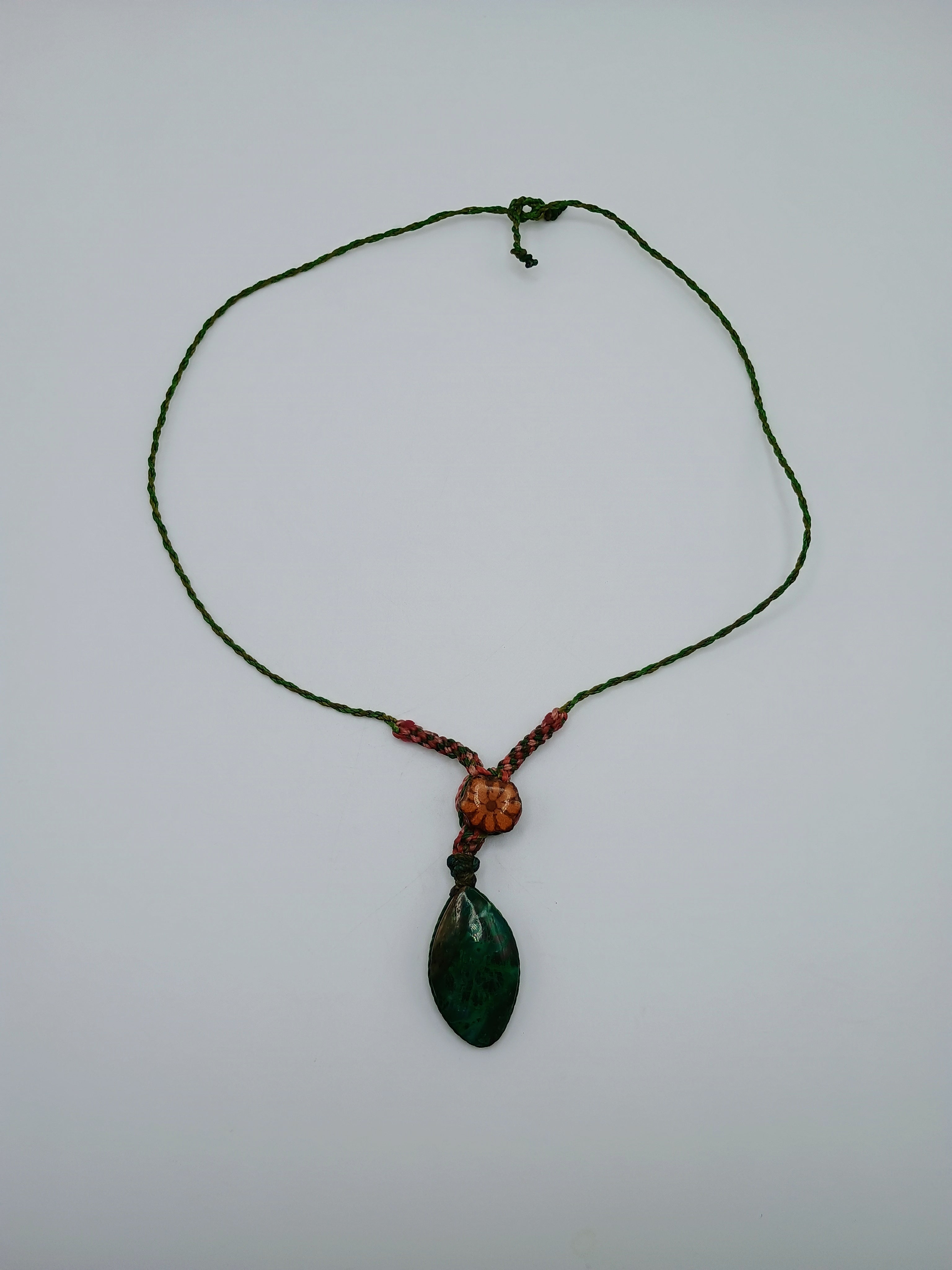 Macrame Necklace with Natural Serpentine Stone and Ayahuasca Flower.