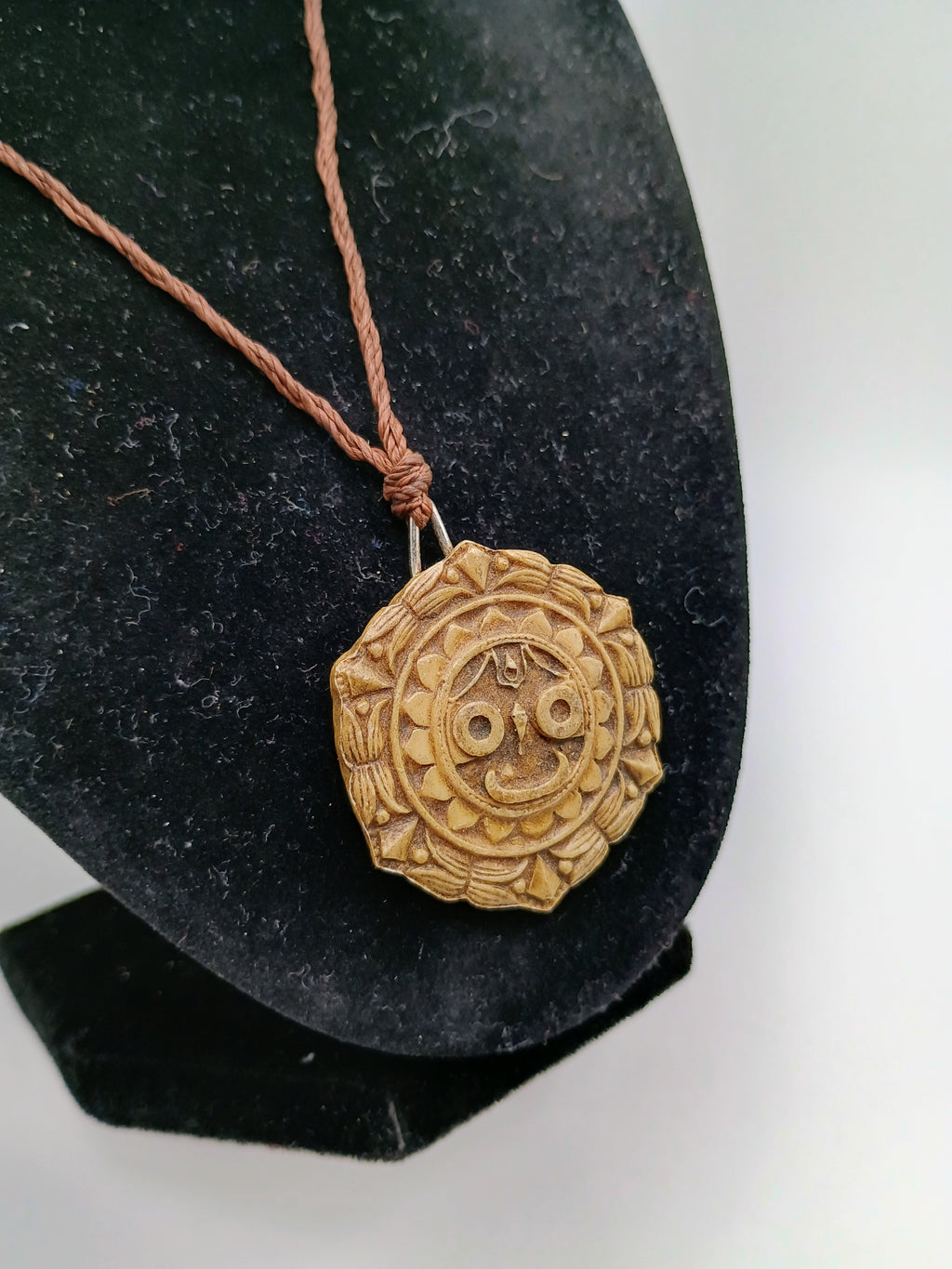 Handmade Inca Sun Macrame Necklace, Cultural and Artisanal