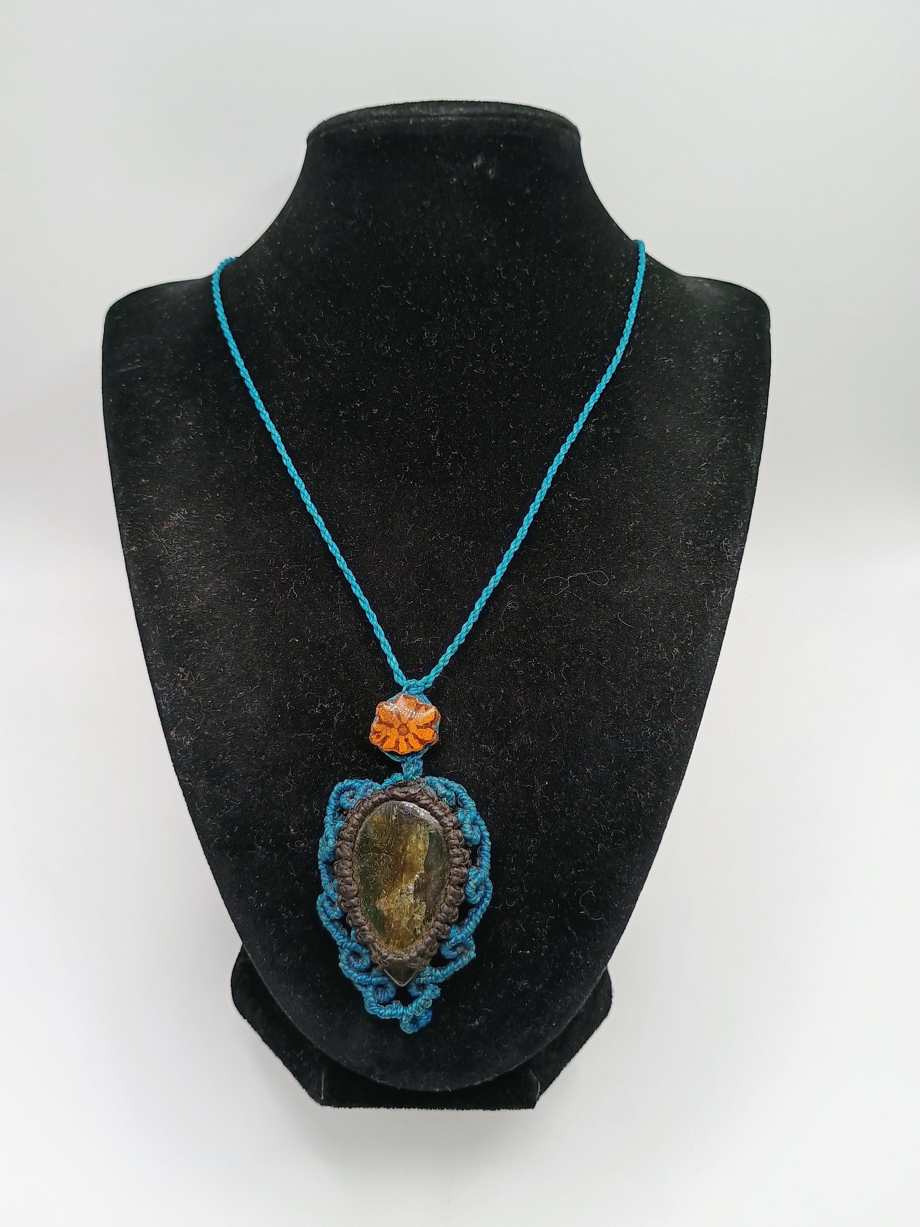 Macrame Necklace with Natural Stone and Positive Energy