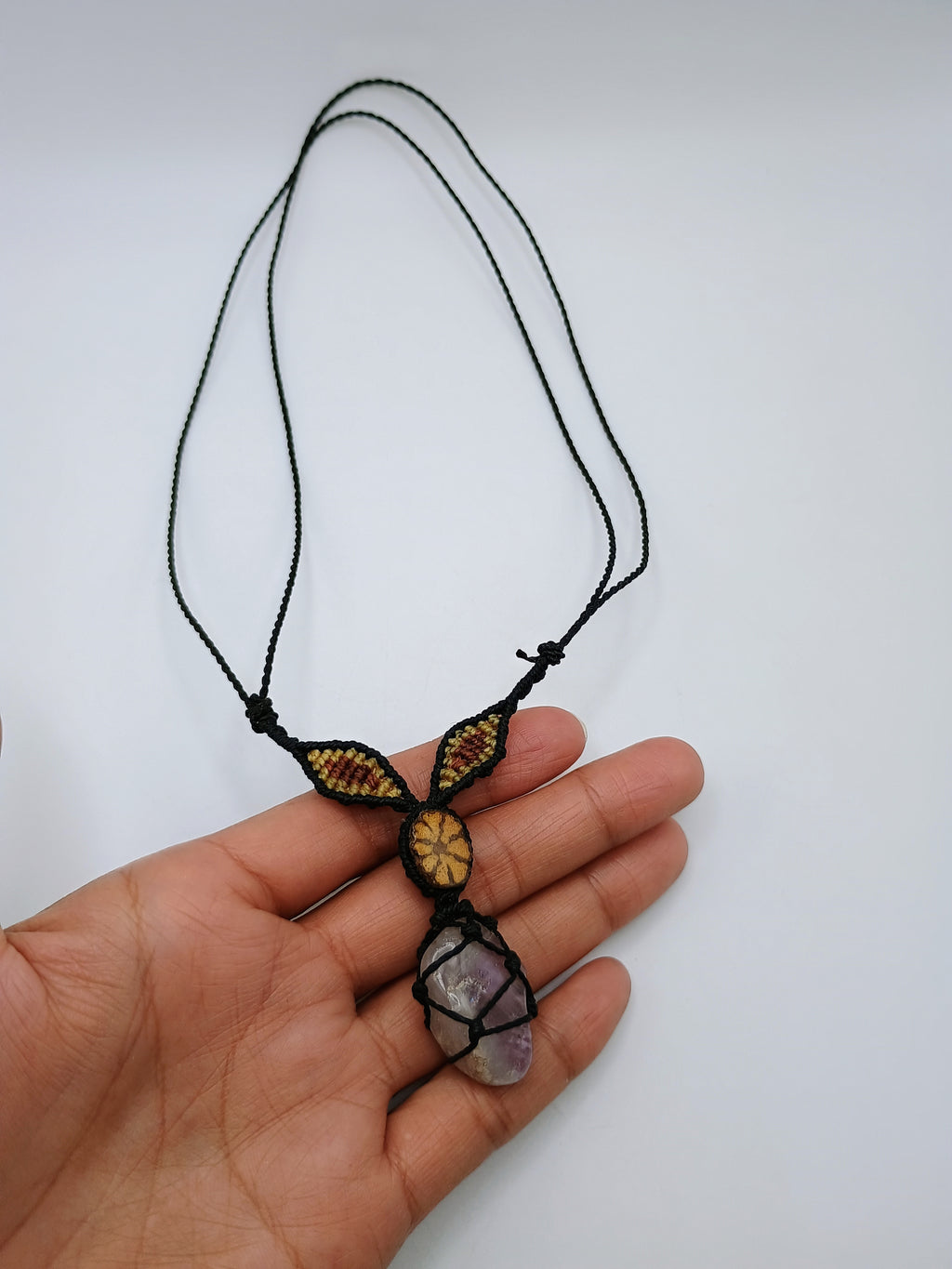 Macrame Necklace with Ayahuasca Flower, Quartz, and Amethyst - Spiritual Amulet