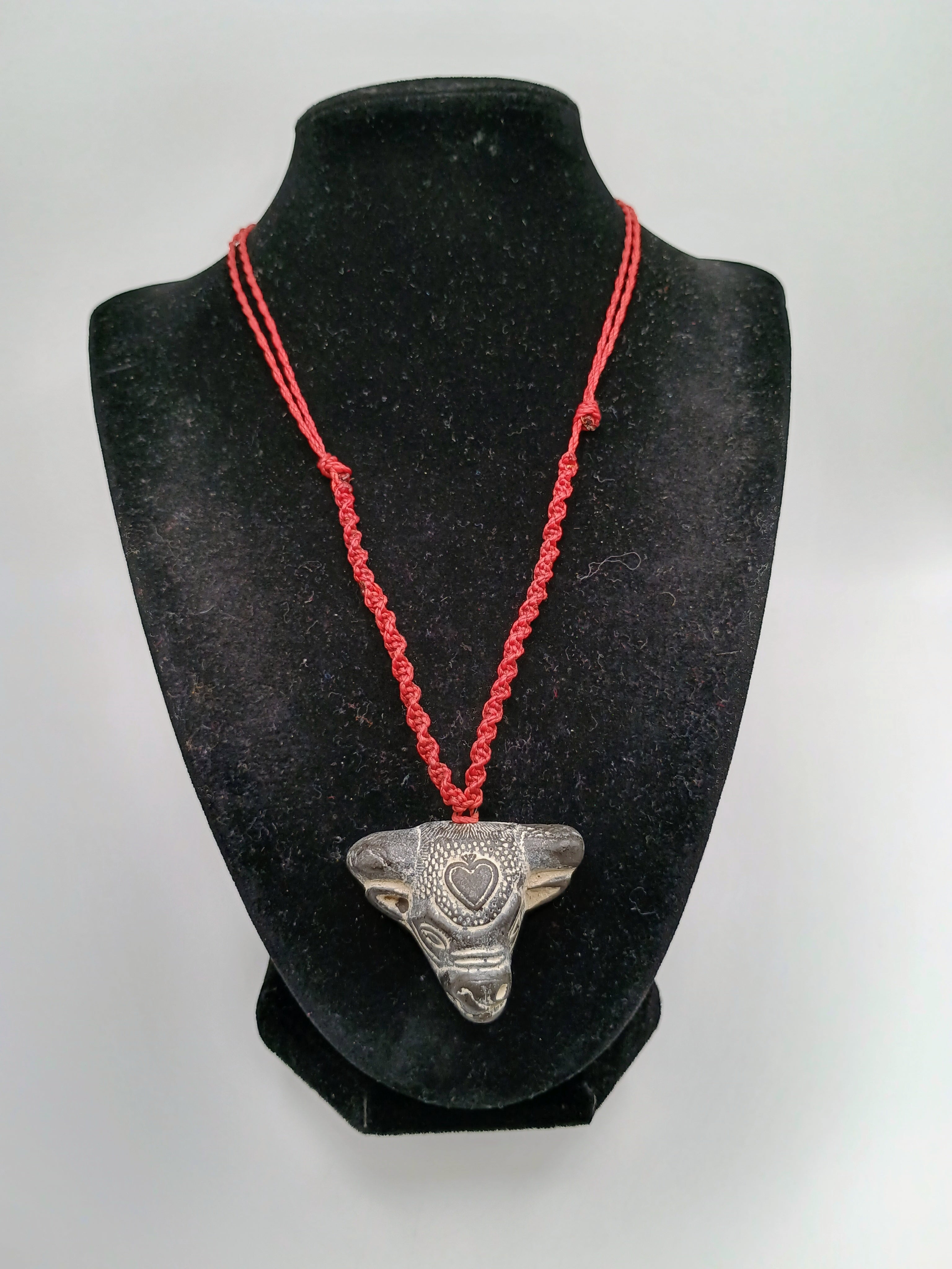 Hand-Carved Stone Bull Necklace, Macrame Choker, Red Heart